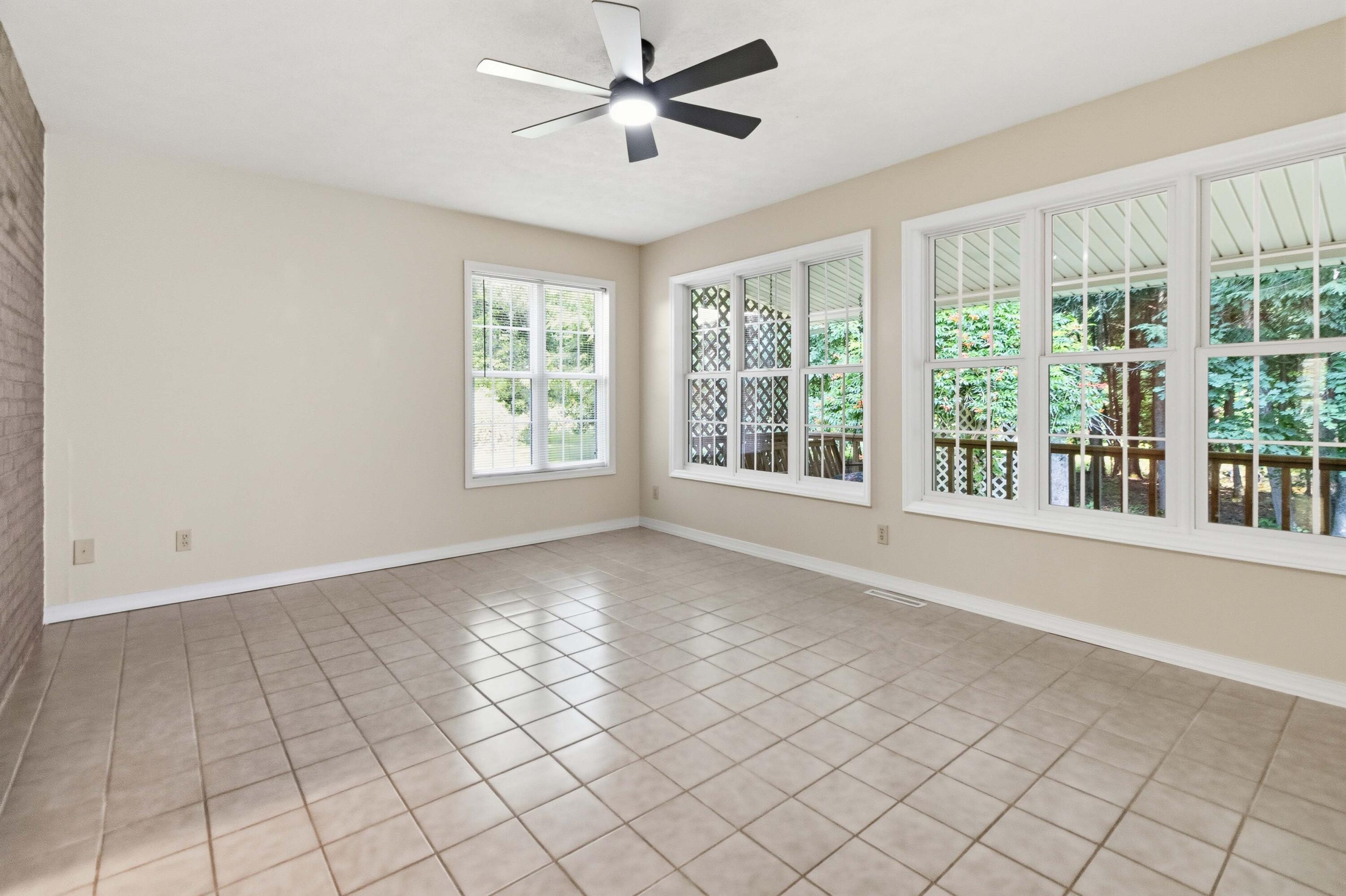 176 Redwood Lane Property Photo 23