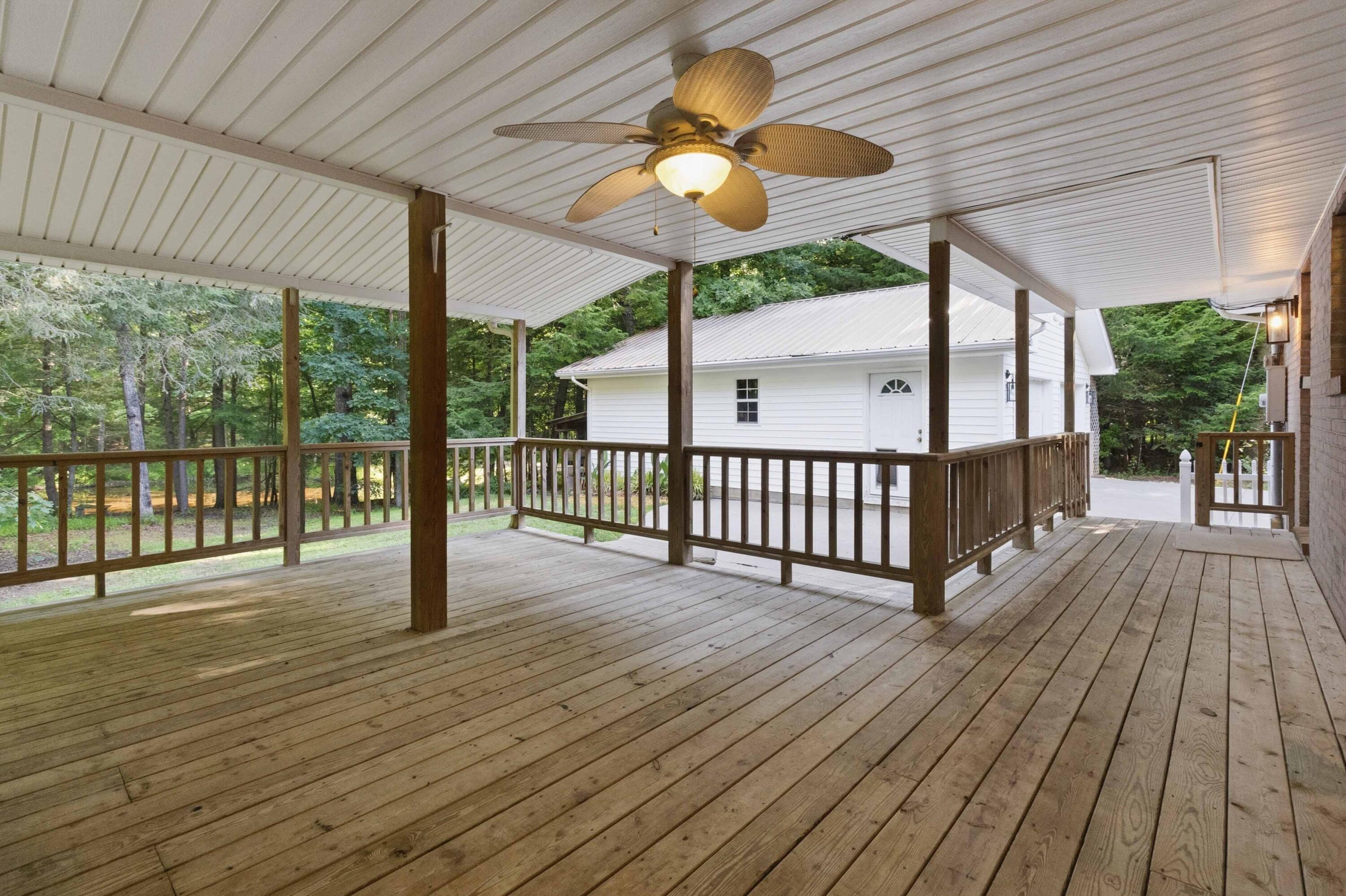 176 Redwood Lane Property Photo 42