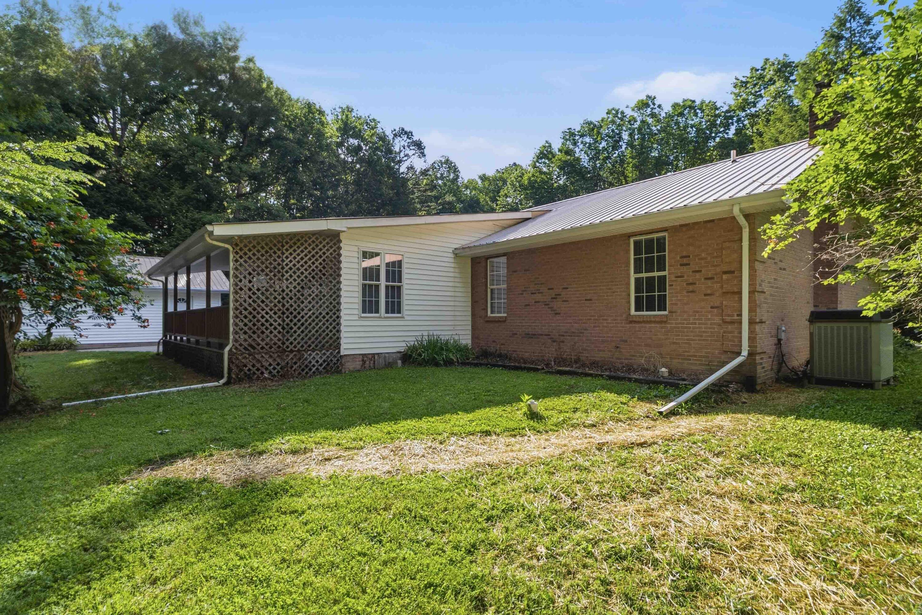 176 Redwood Lane Property Photo 44