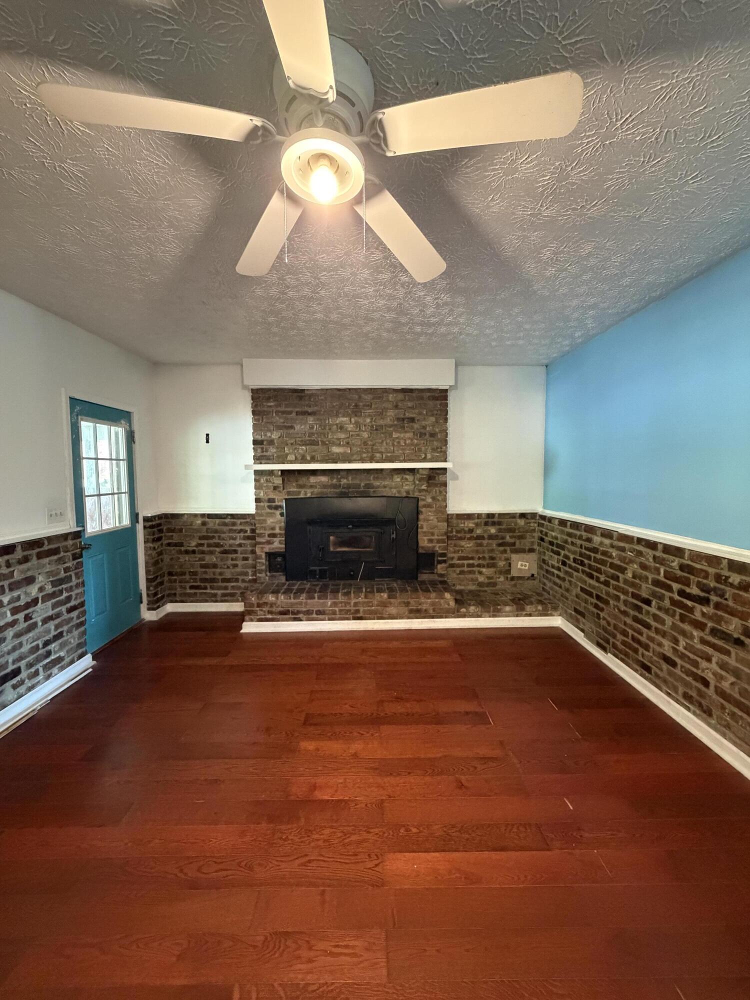 46 Wendell Lane Property Photo 3
