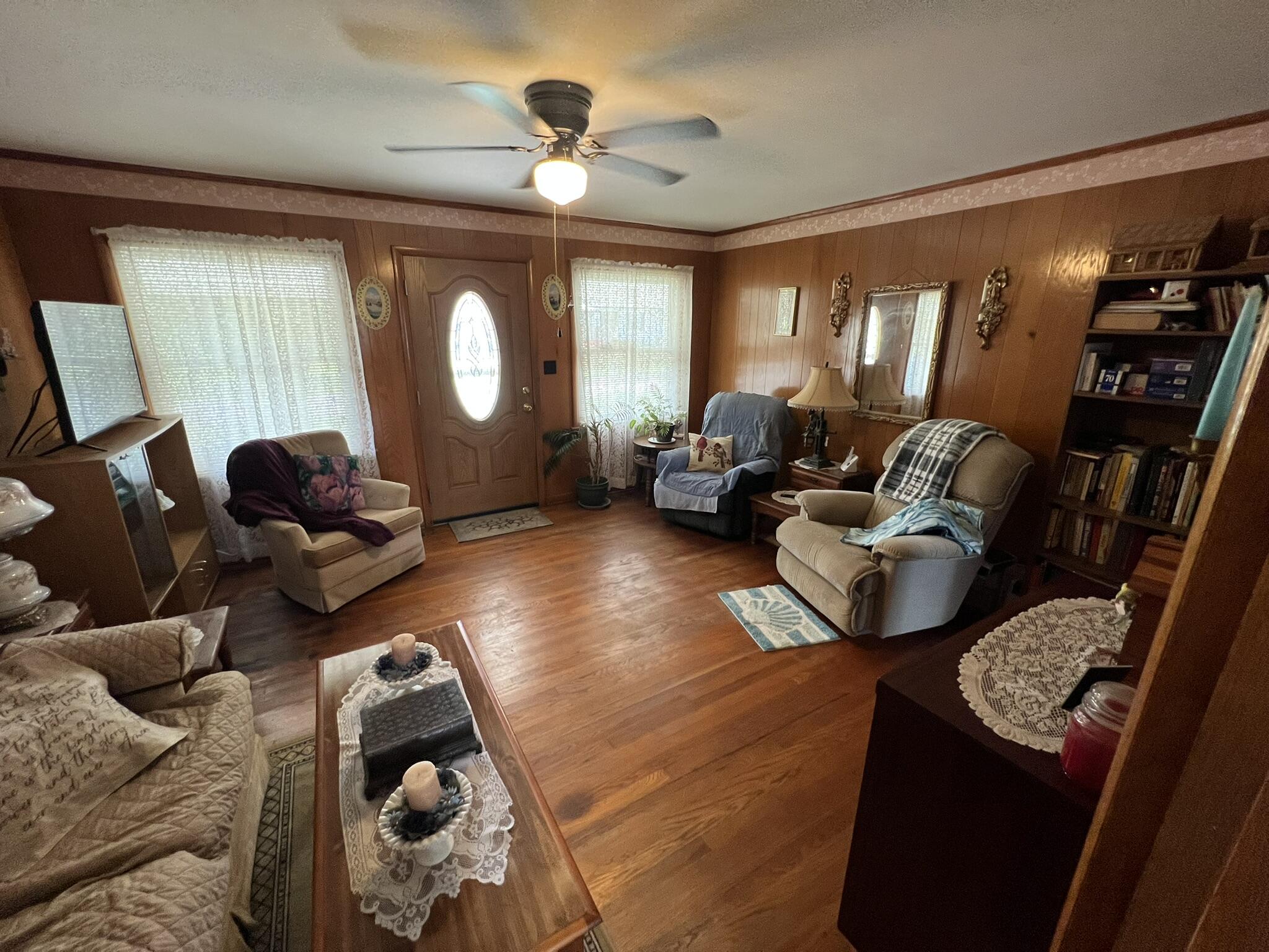 12 Maple Street Property Photo 10