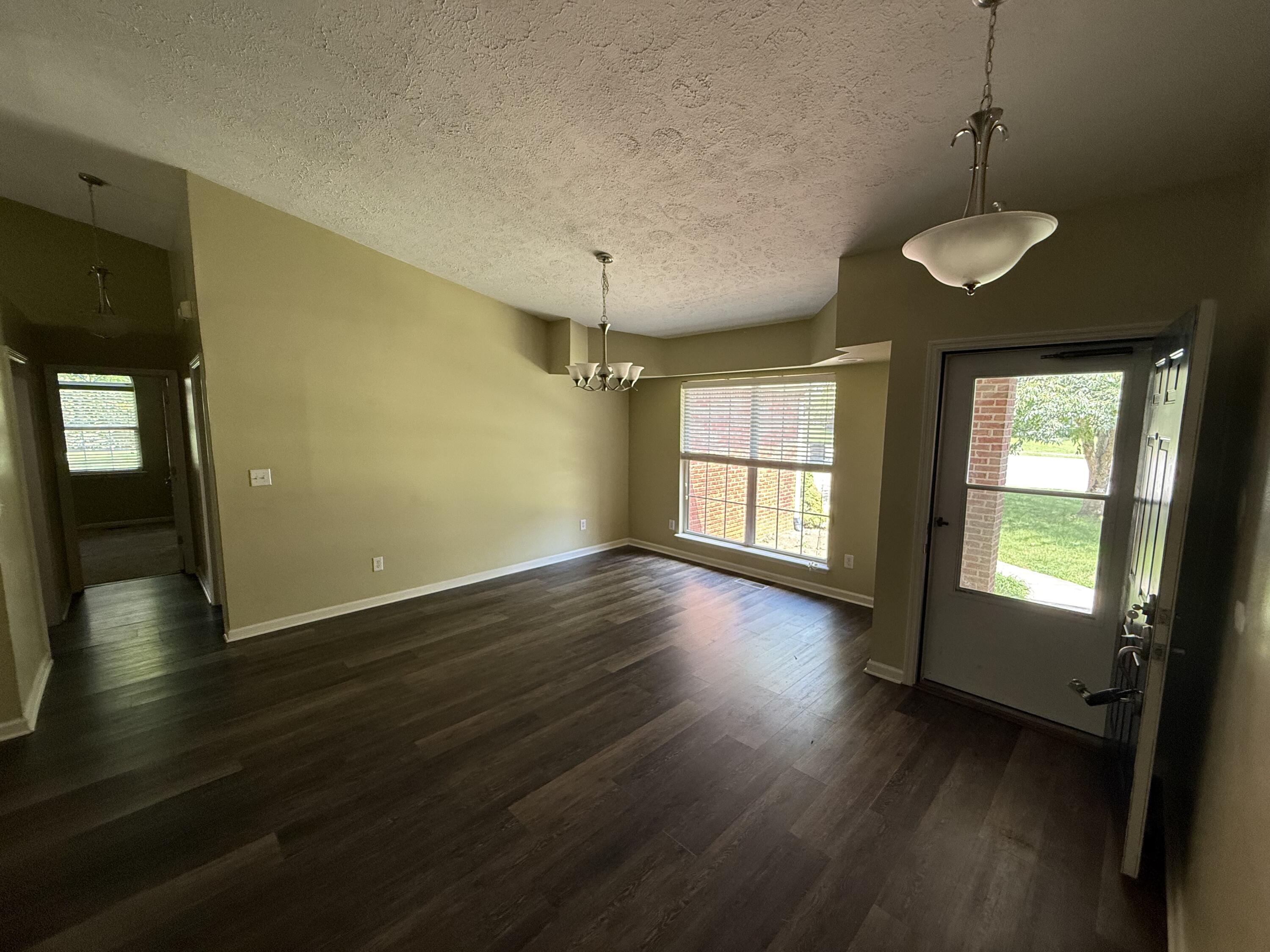 3604 Brookgreen Circle Property Photo 3