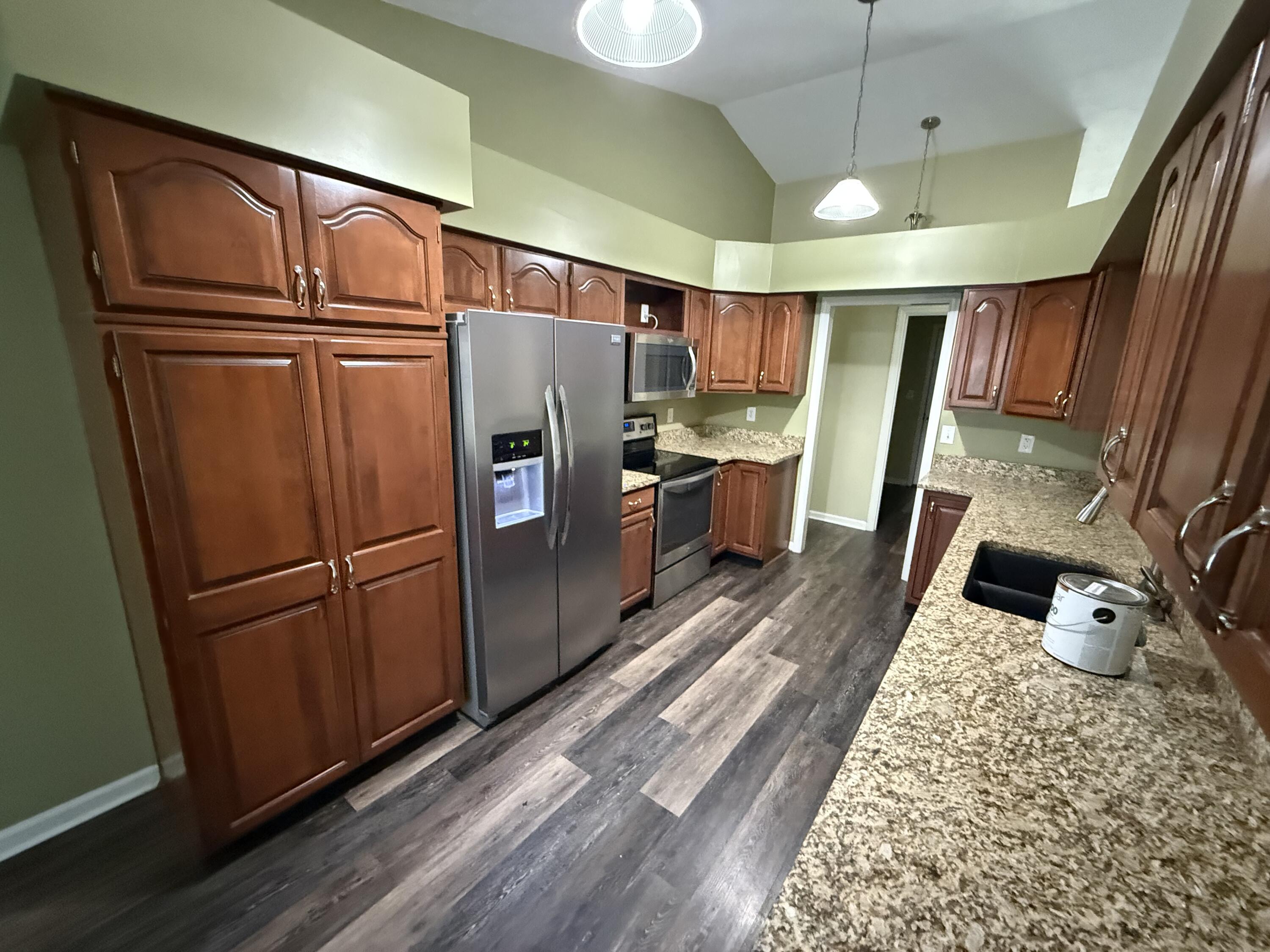3604 Brookgreen Circle Property Photo 7