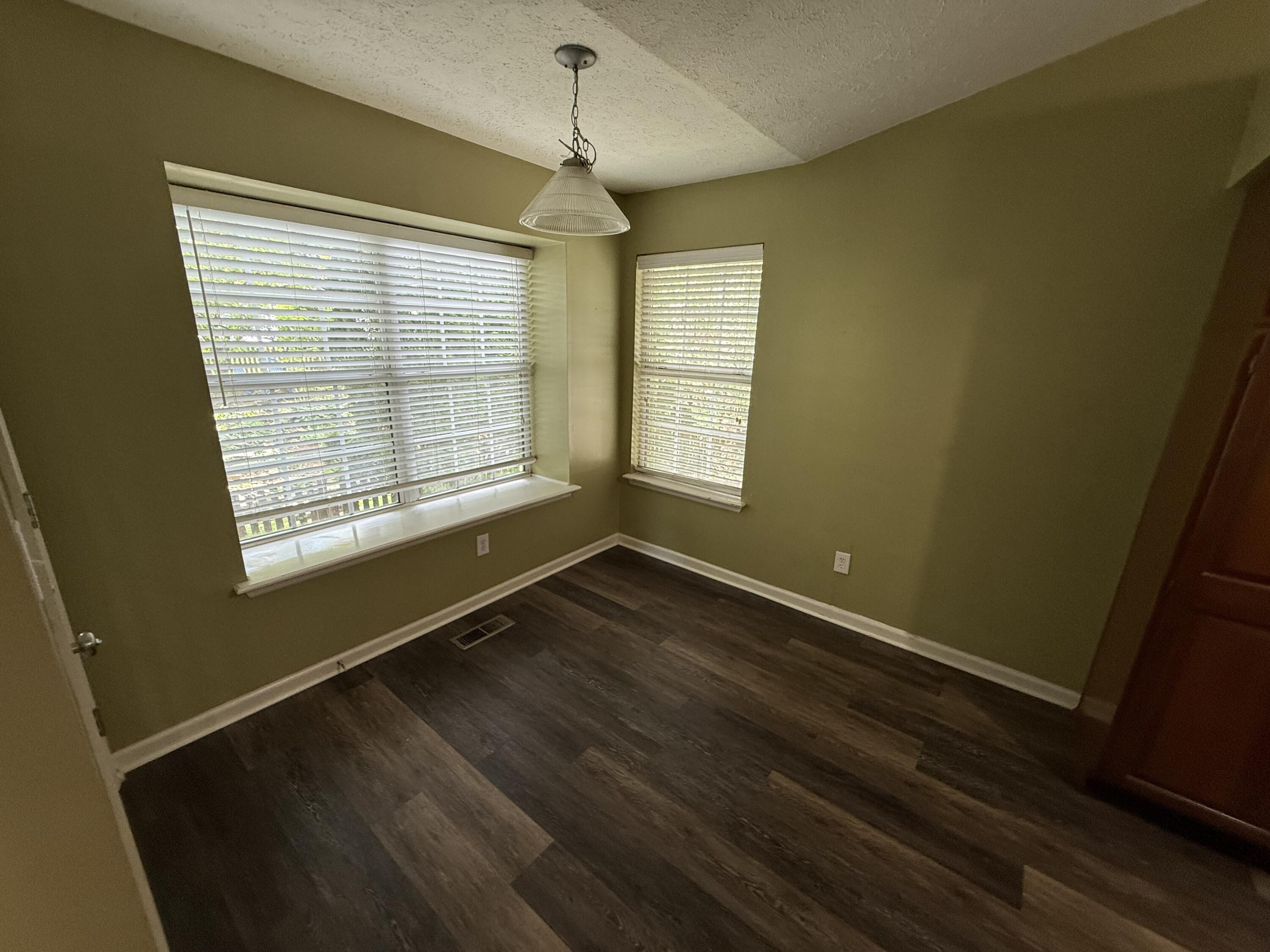 3604 Brookgreen Circle Property Photo 8