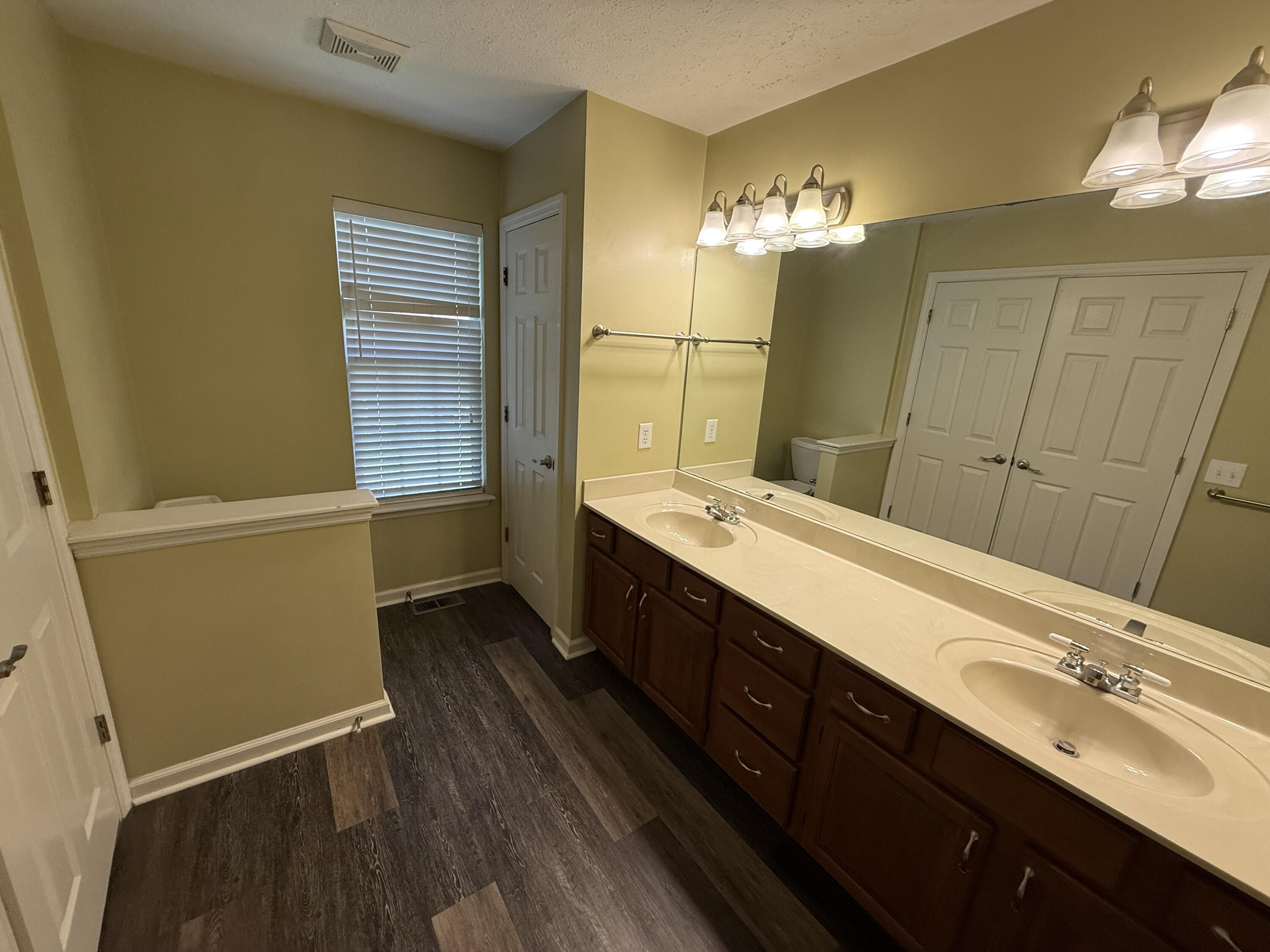 3604 Brookgreen Circle Property Photo 13