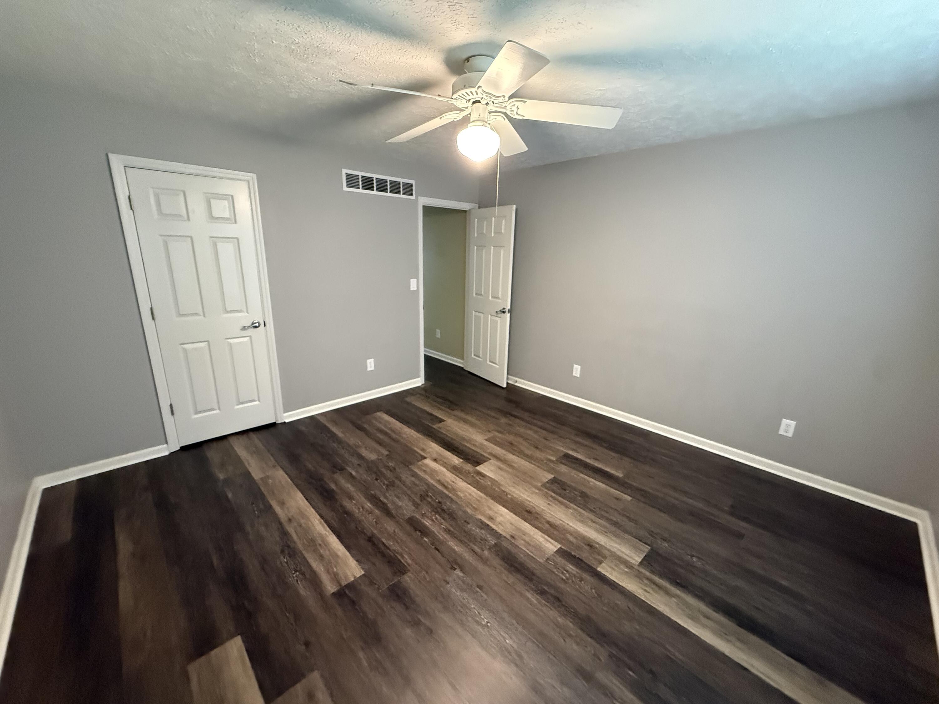 3604 Brookgreen Circle Property Photo 15