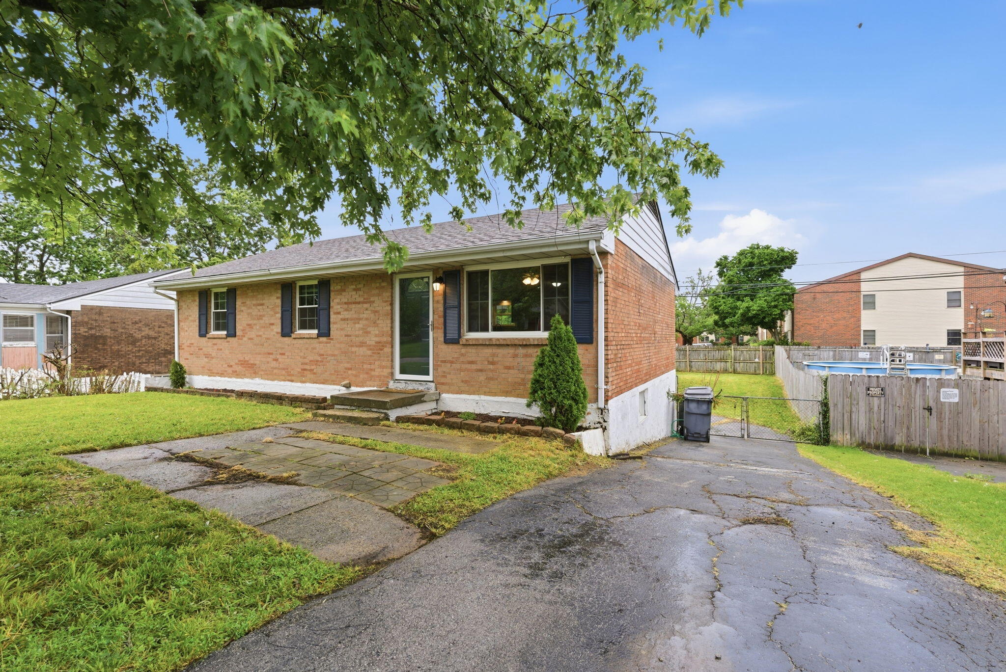 1429 Dale Drive Property Photo 4