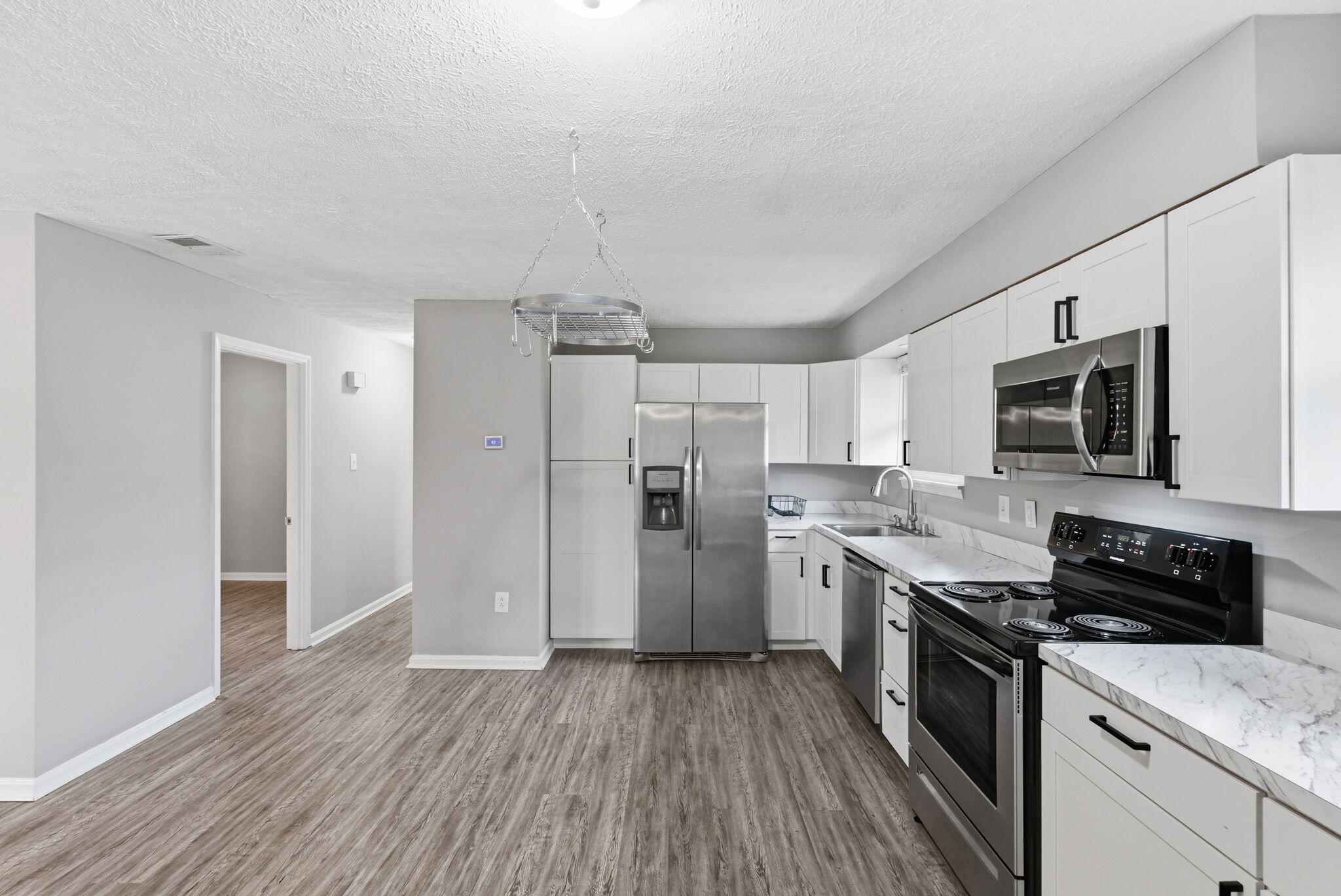 1429 Dale Drive Property Photo 10
