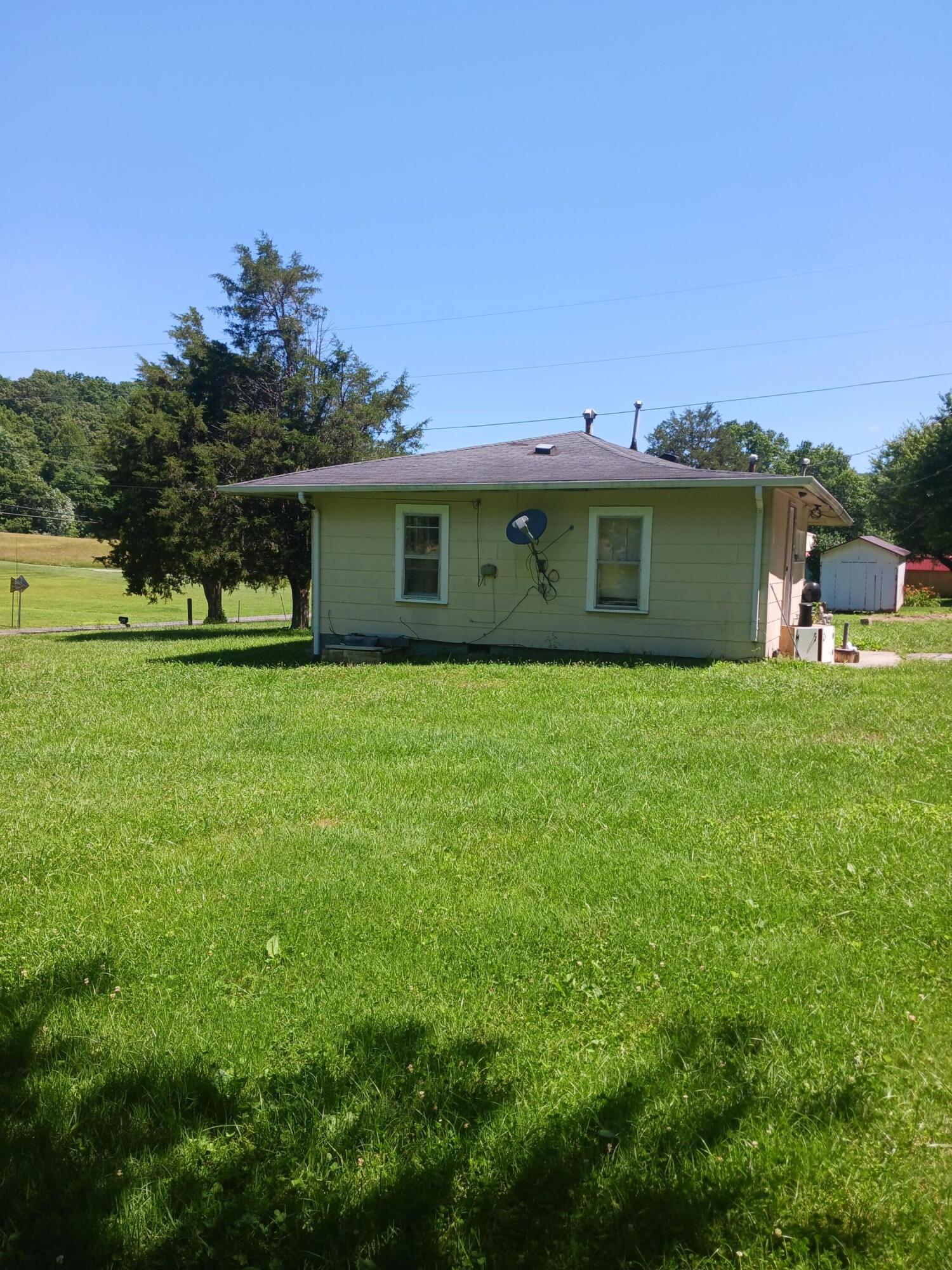 32 Cr-1143a Dear Born Drive Property Photo 8