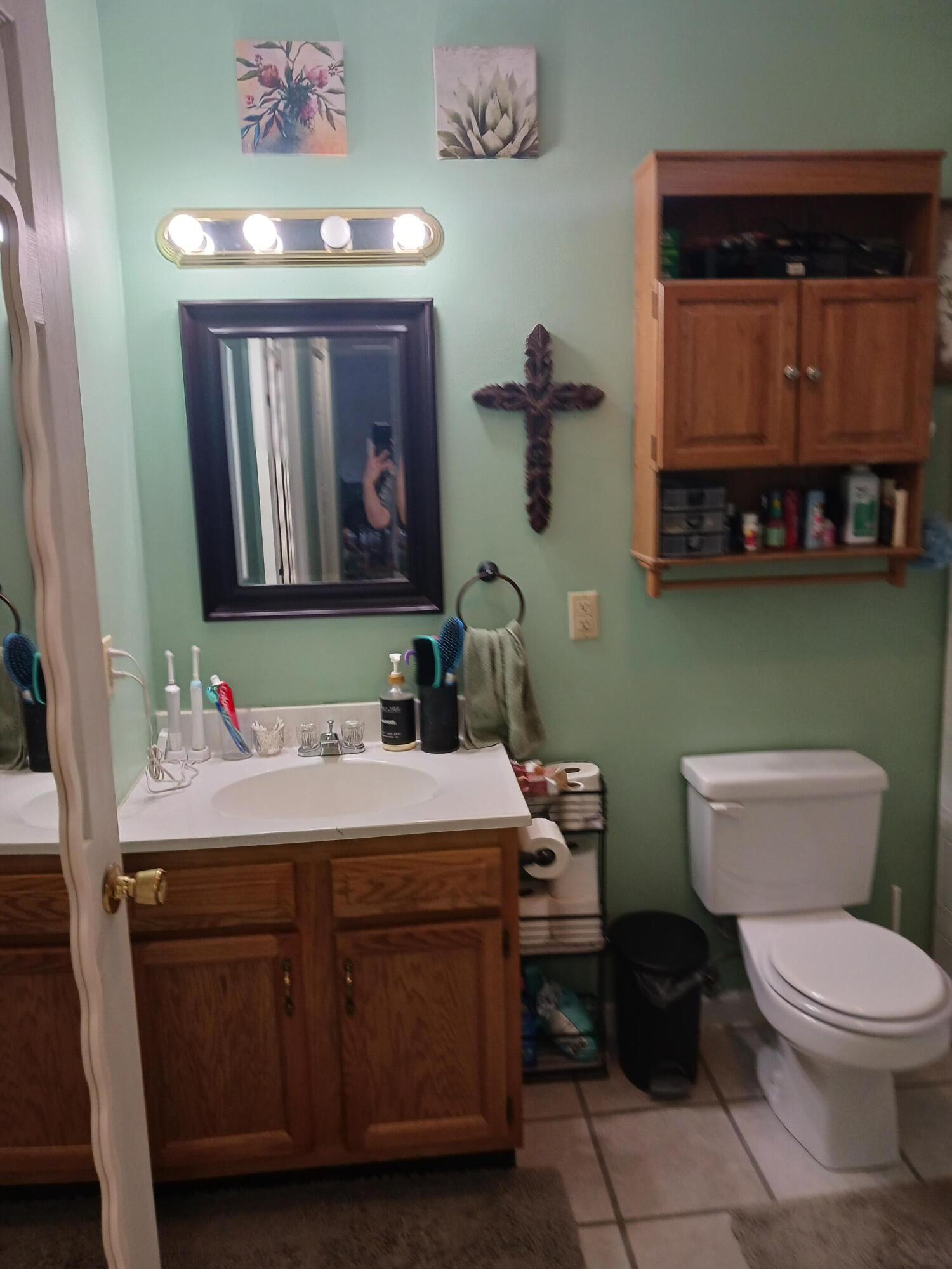 17 Cecelia Lane Property Photo 11