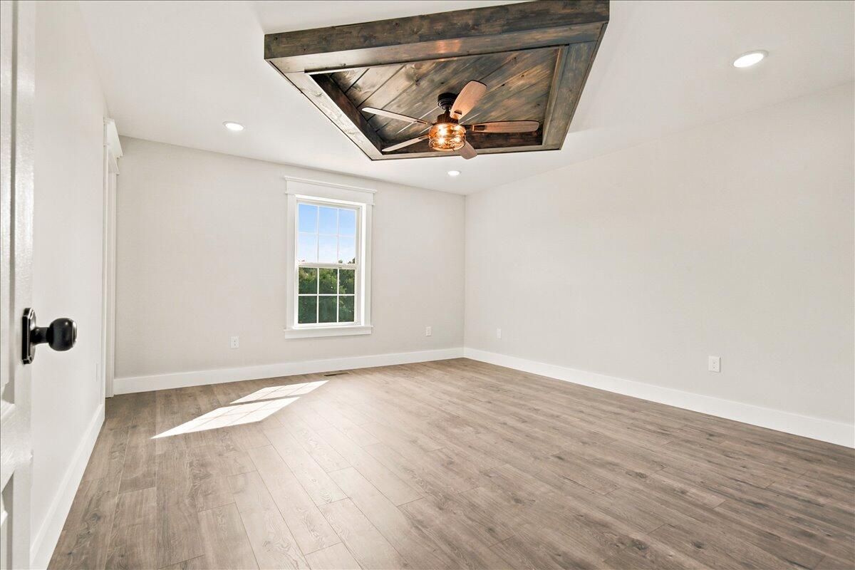 759 Stoney Fork Rd Road Property Photo 18