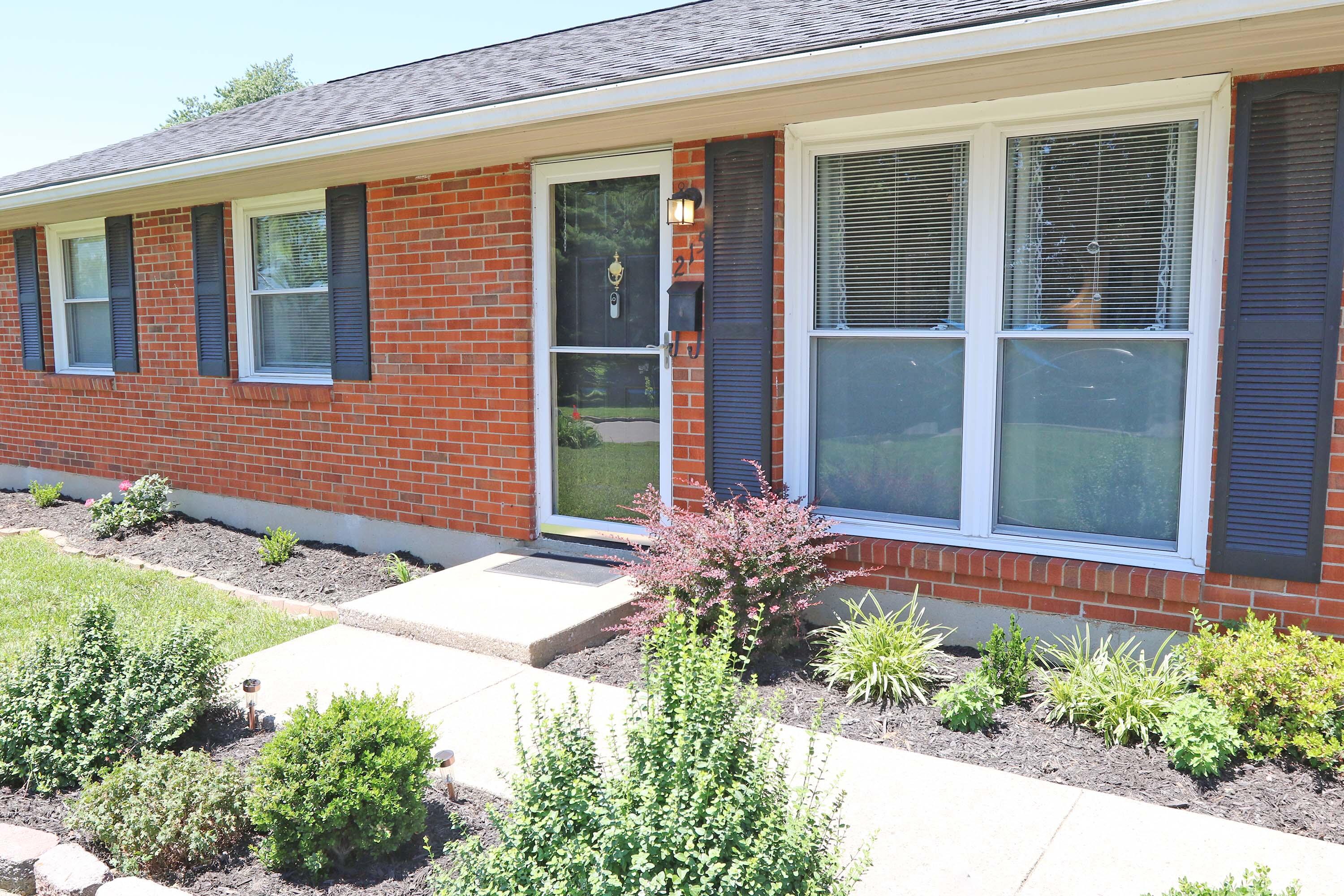 215 Mandalay Road Property Photo 4