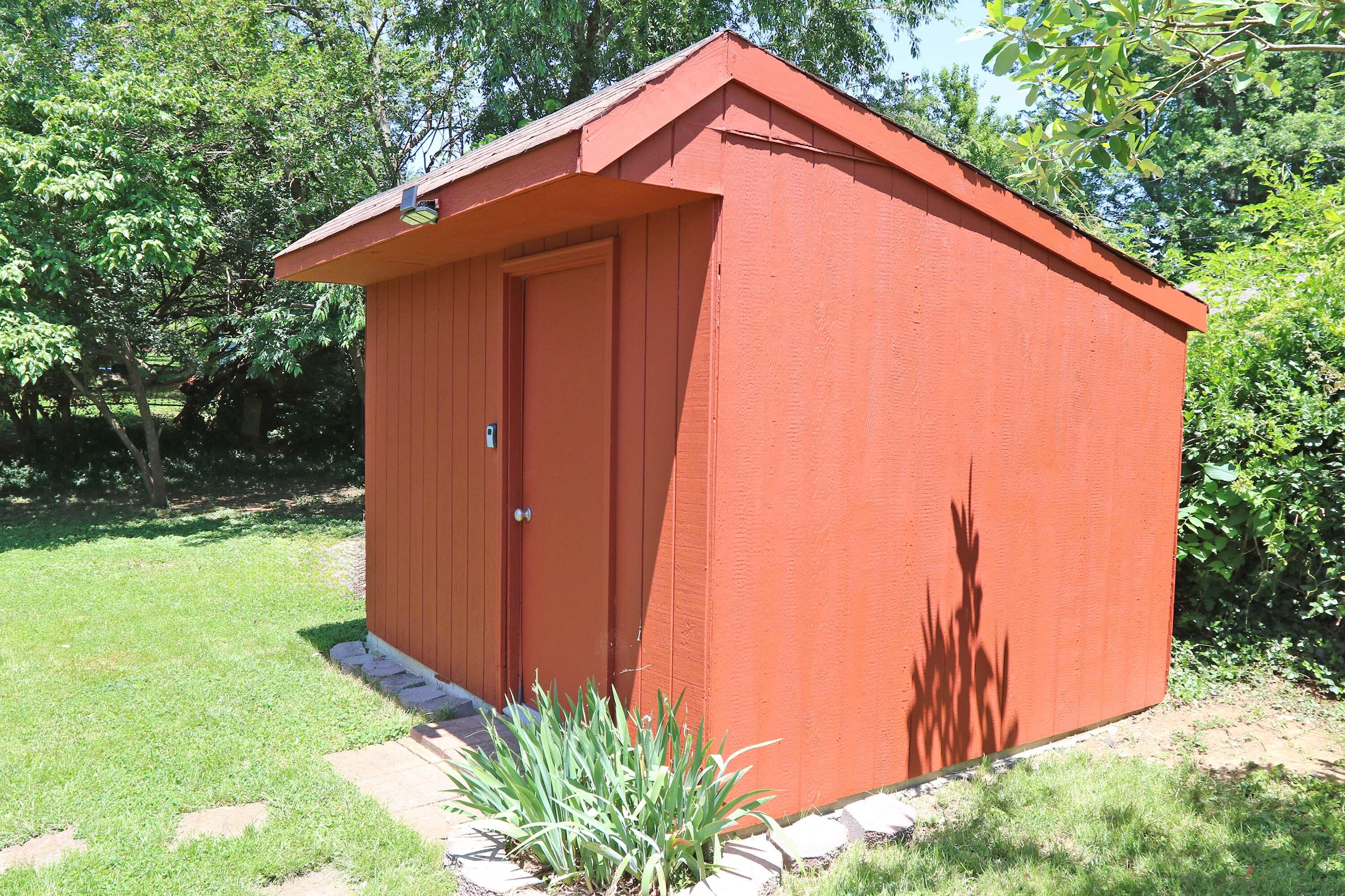 215 Mandalay Road Property Photo 26