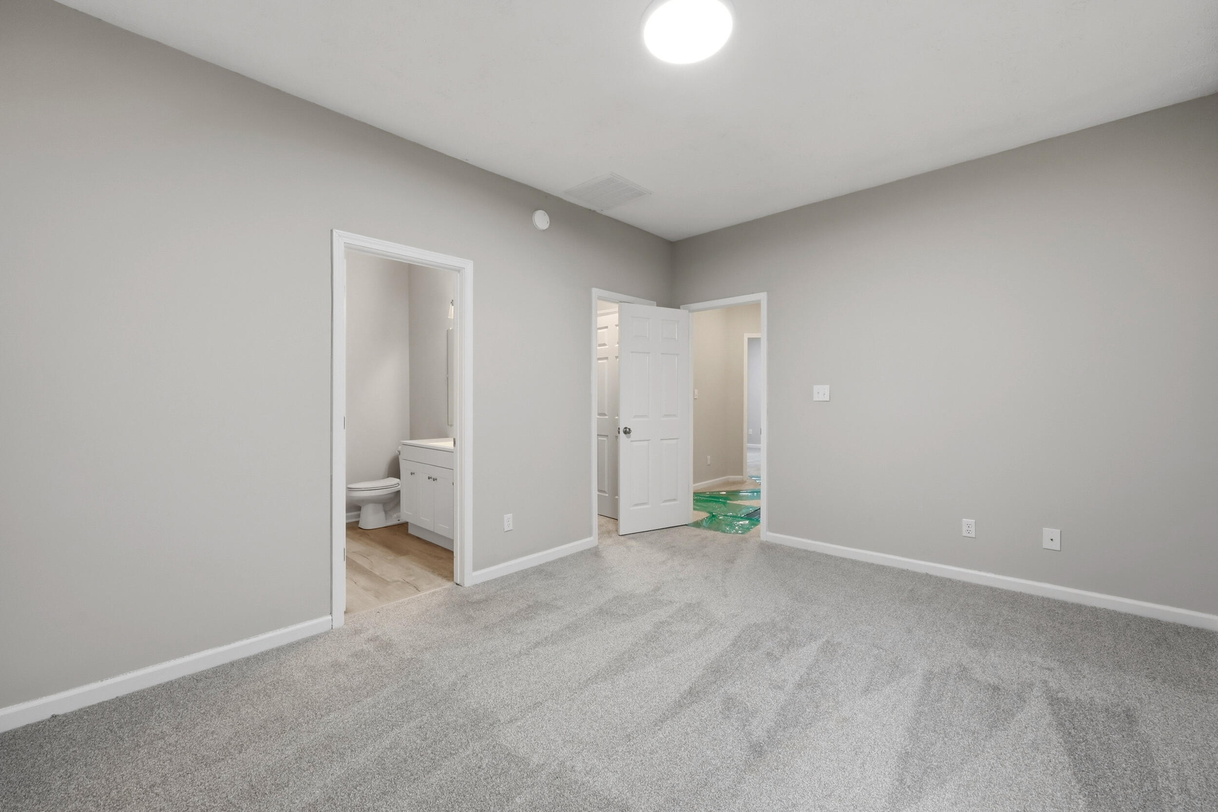 672 Danby Woods Drive Property Photo 20