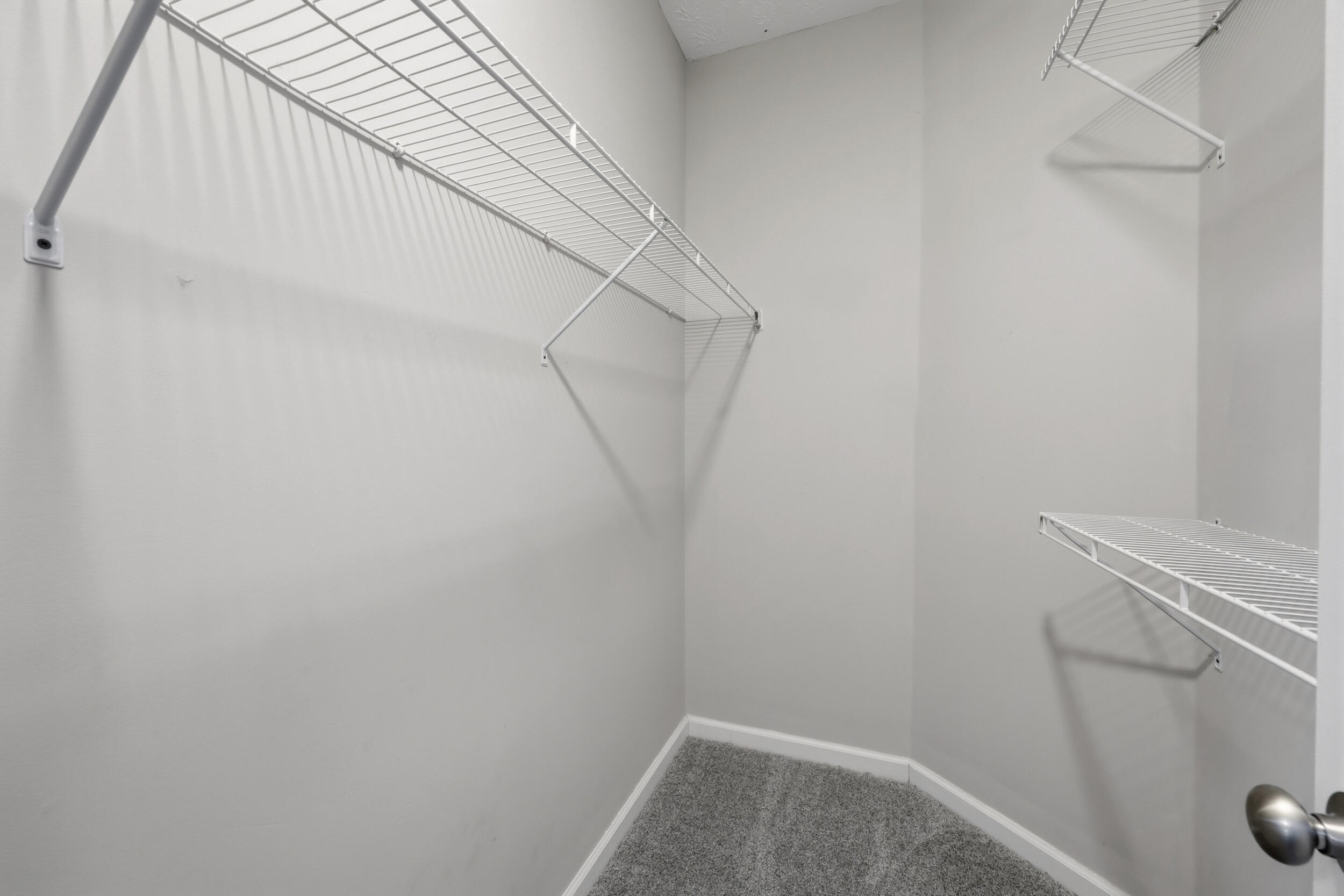 672 Danby Woods Drive Property Photo 21