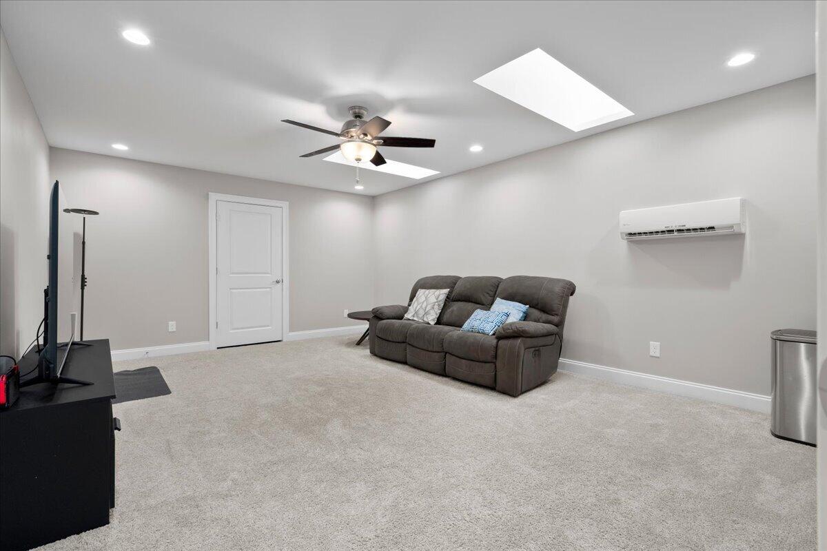 2340 Coroneo Lane Property Photo 31
