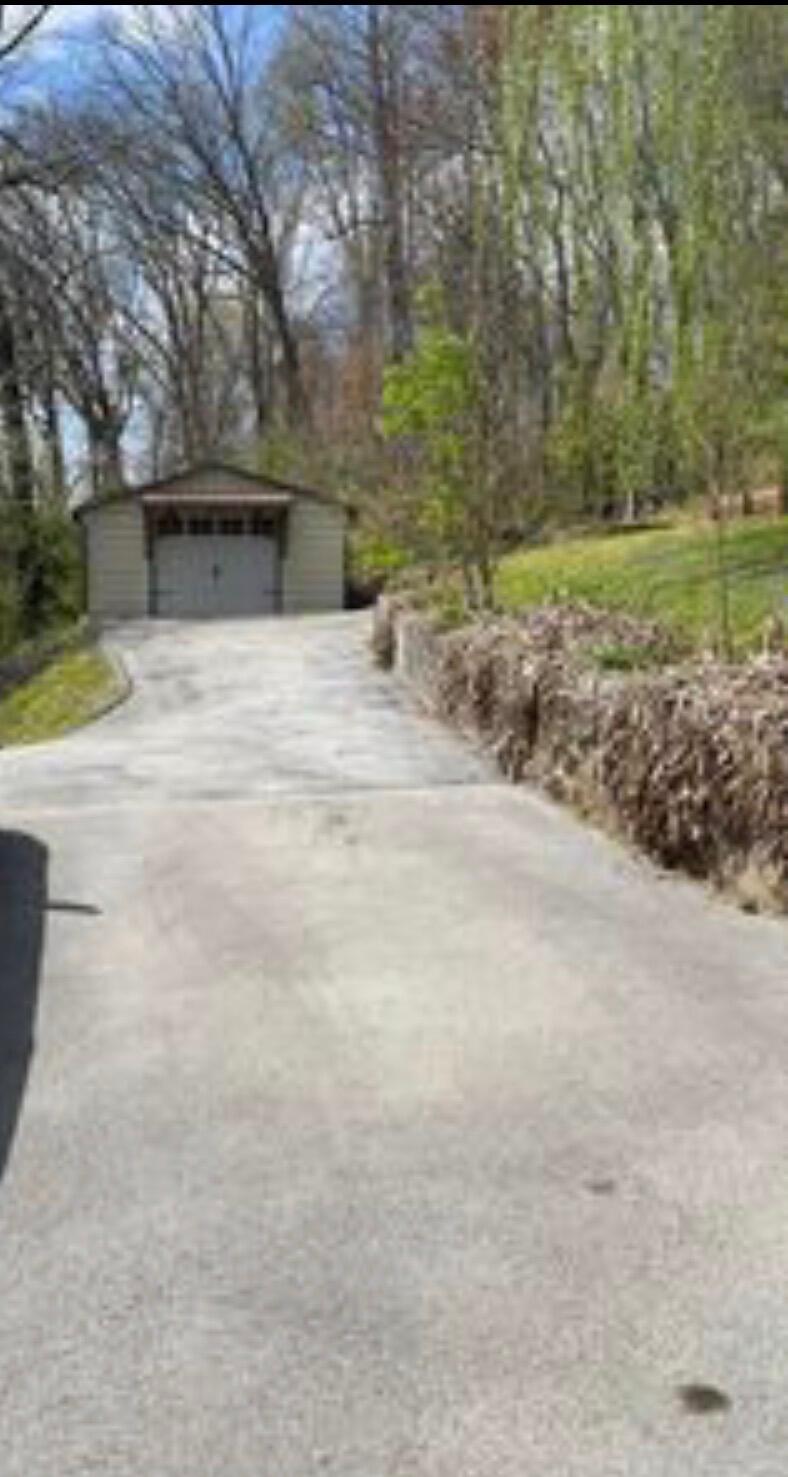 116 Edgewood Road Property Photo 4