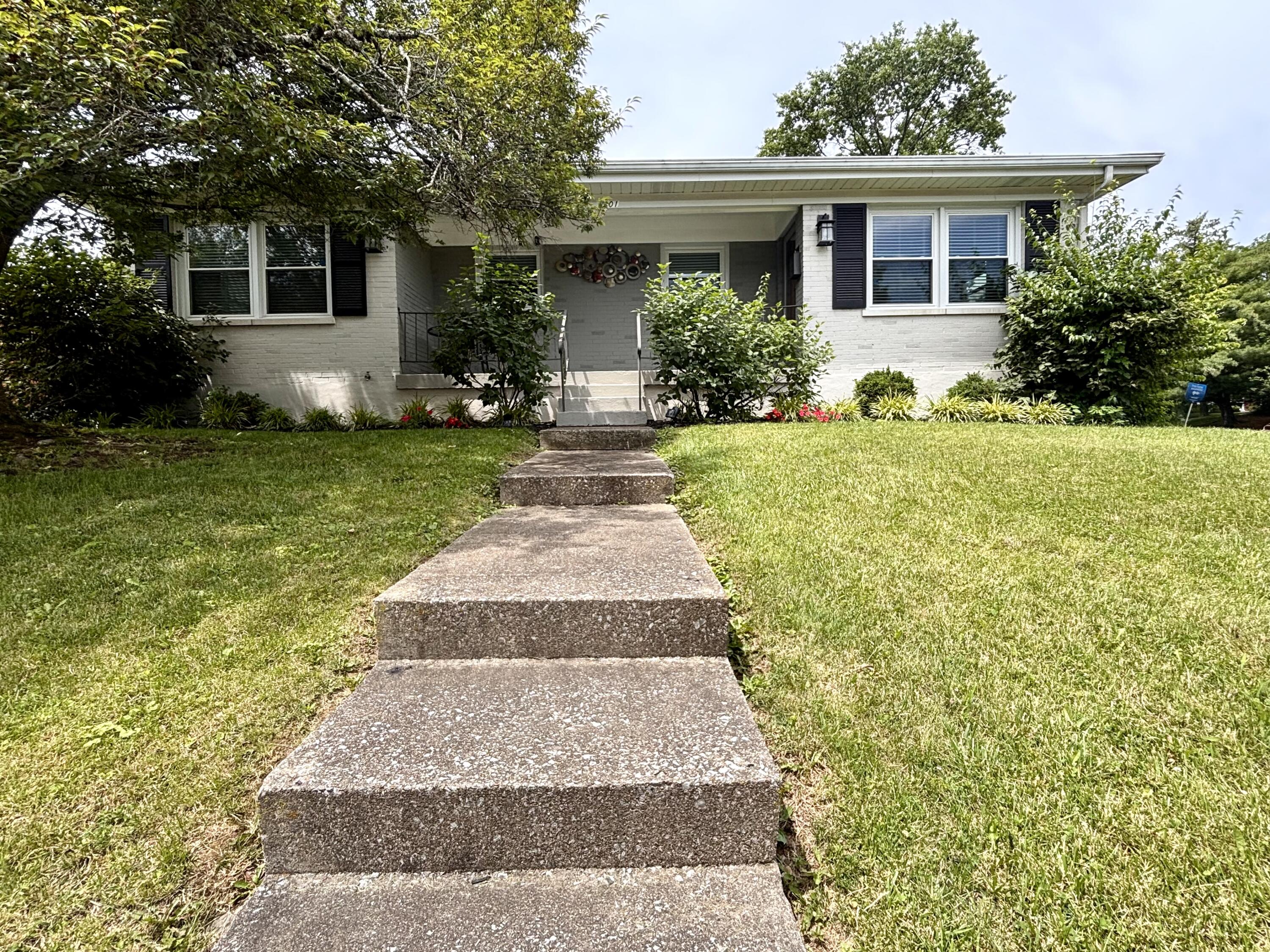 2101 Cypress Drive Property Photo 3