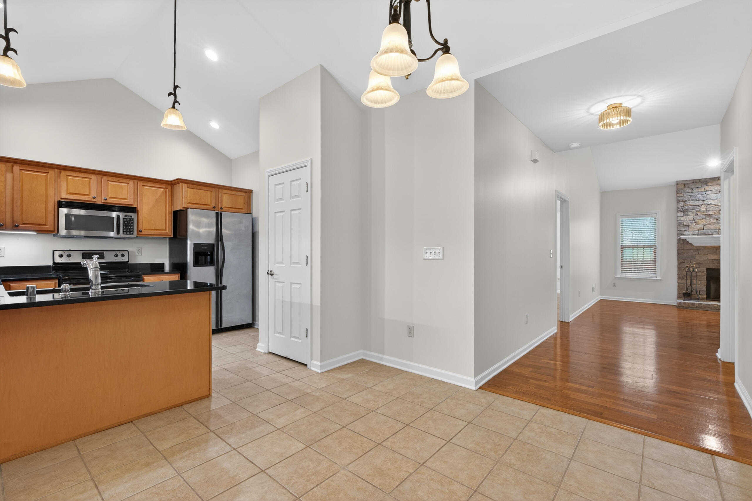 569 Goldon Trophy Trail Property Photo 6