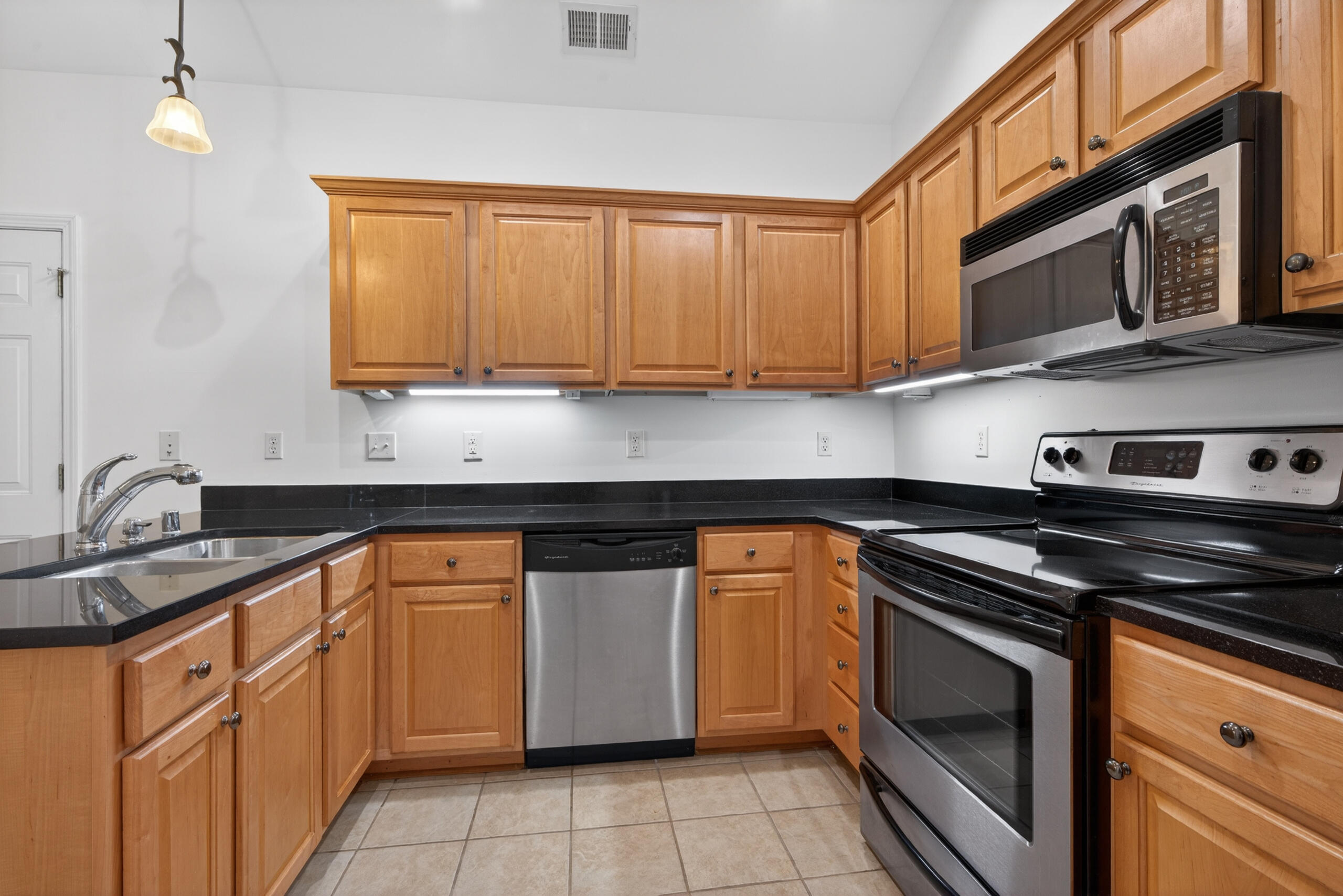 569 Goldon Trophy Trail Property Photo 10