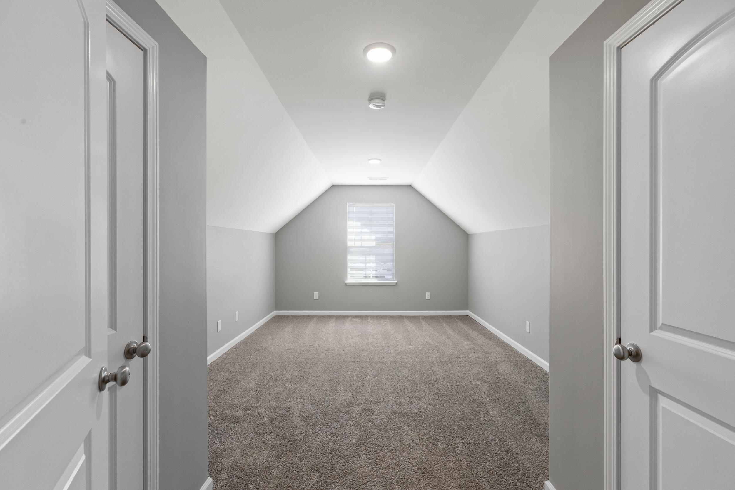 2312 Tanksley Way Property Photo 11