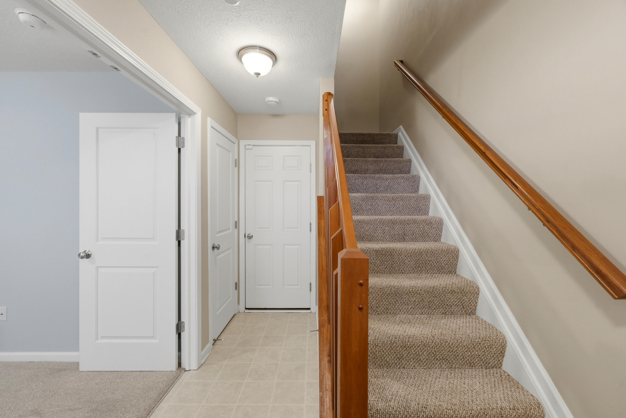 2443 Aristocracy Circle Property Photo 5