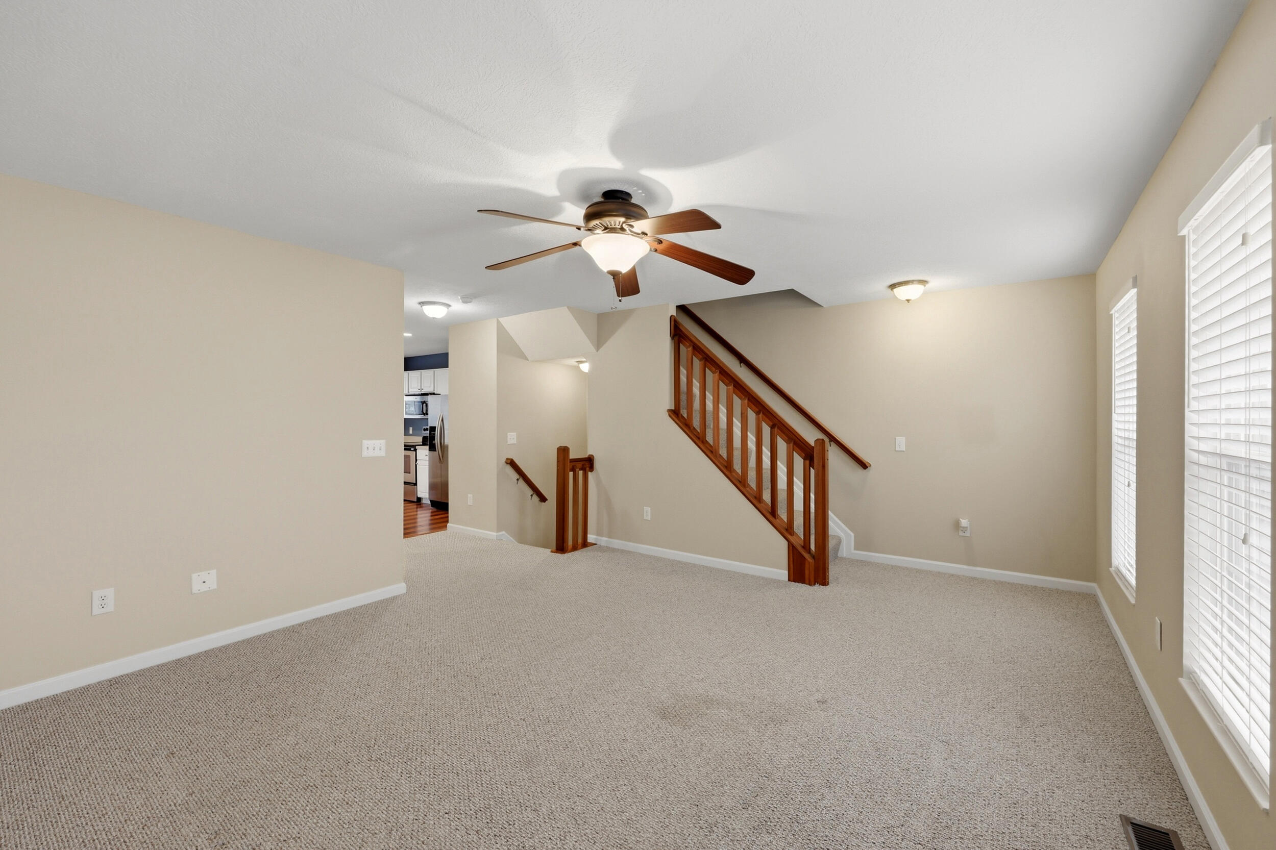 2443 Aristocracy Circle Property Photo 8
