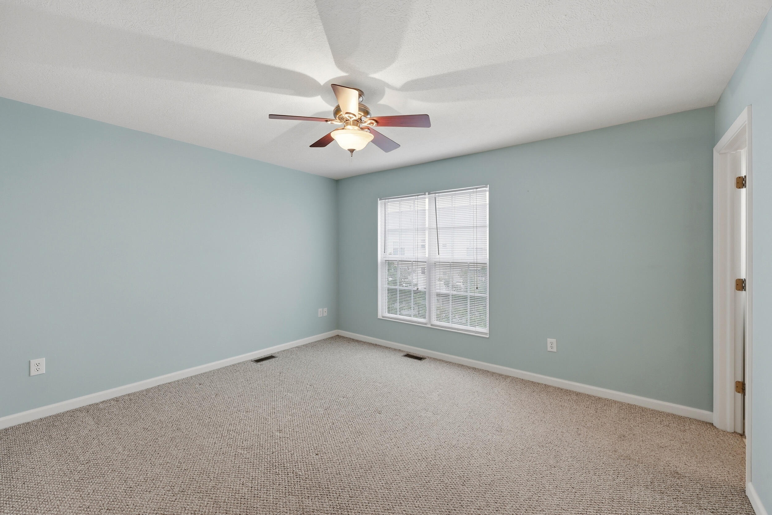 2443 Aristocracy Circle Property Photo 15