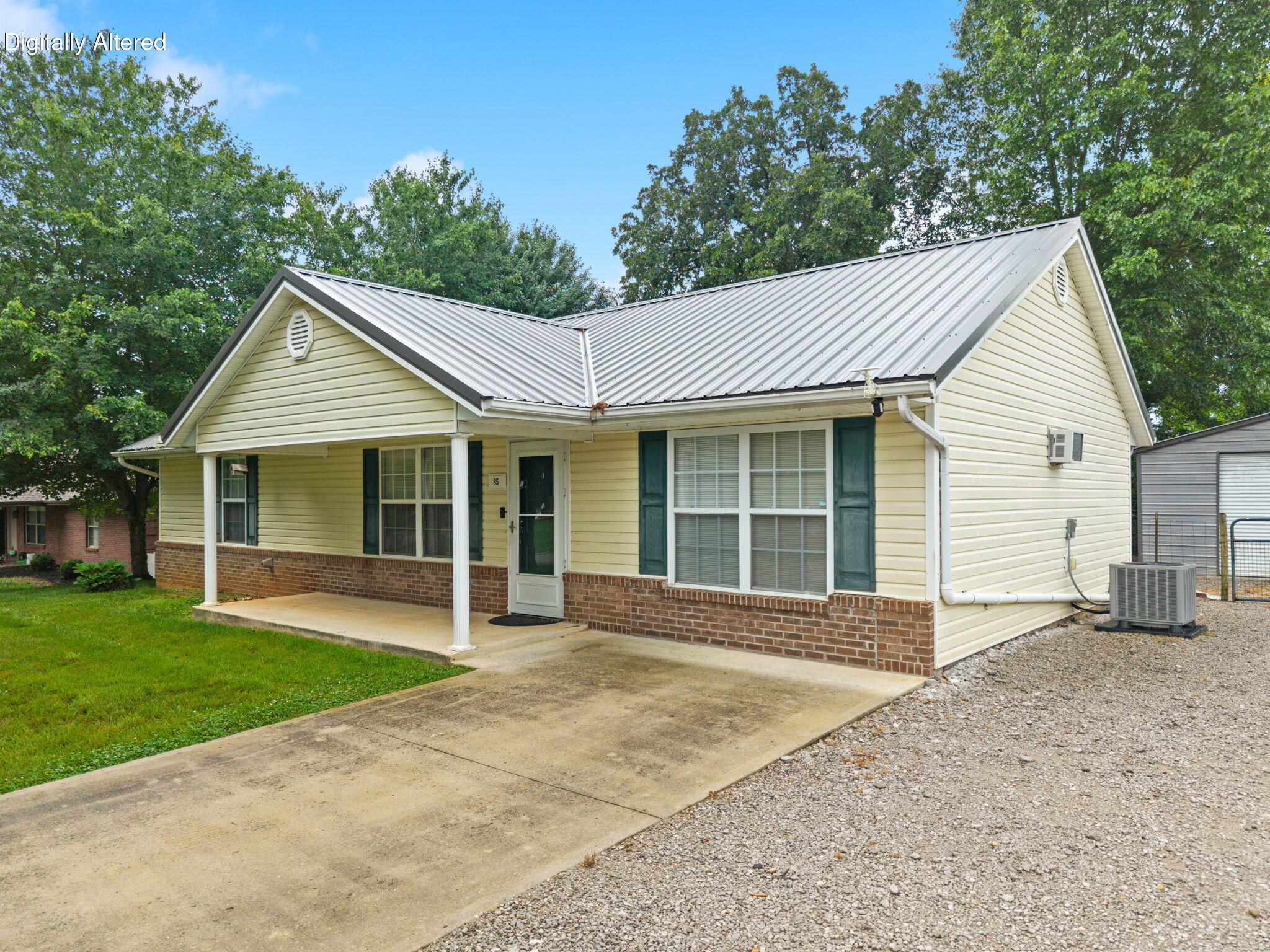 85 Falcon View Trail Property Photo 13