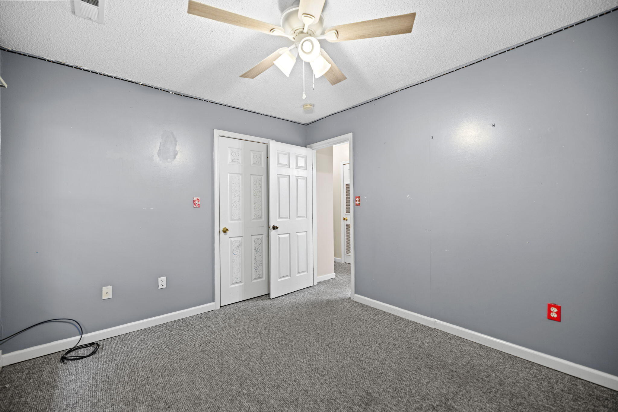 85 Falcon View Trail Property Photo 32