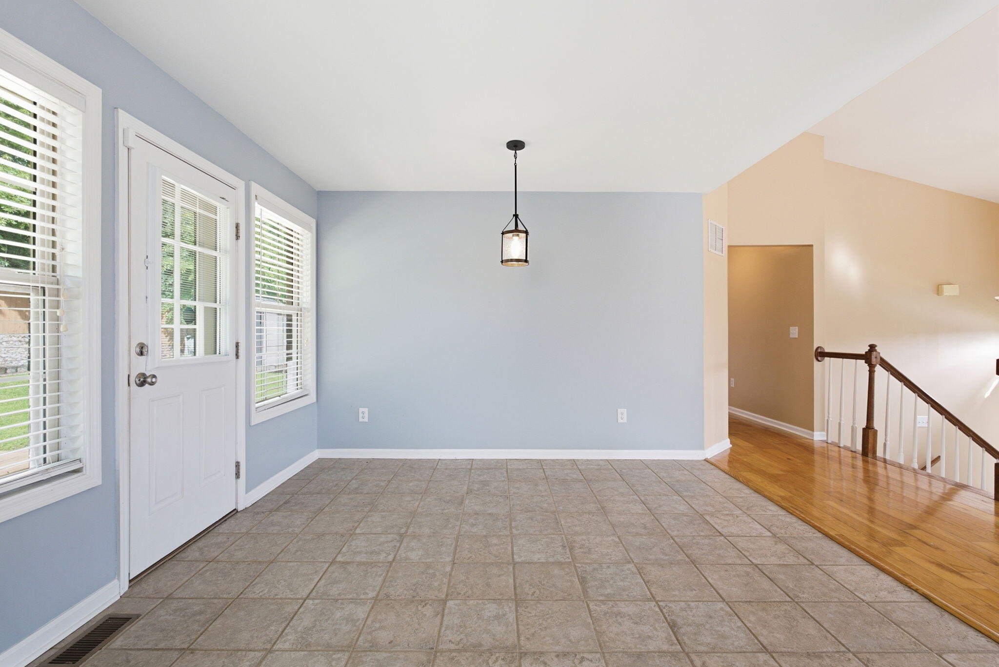 354 Reynolds Drive Property Photo 9