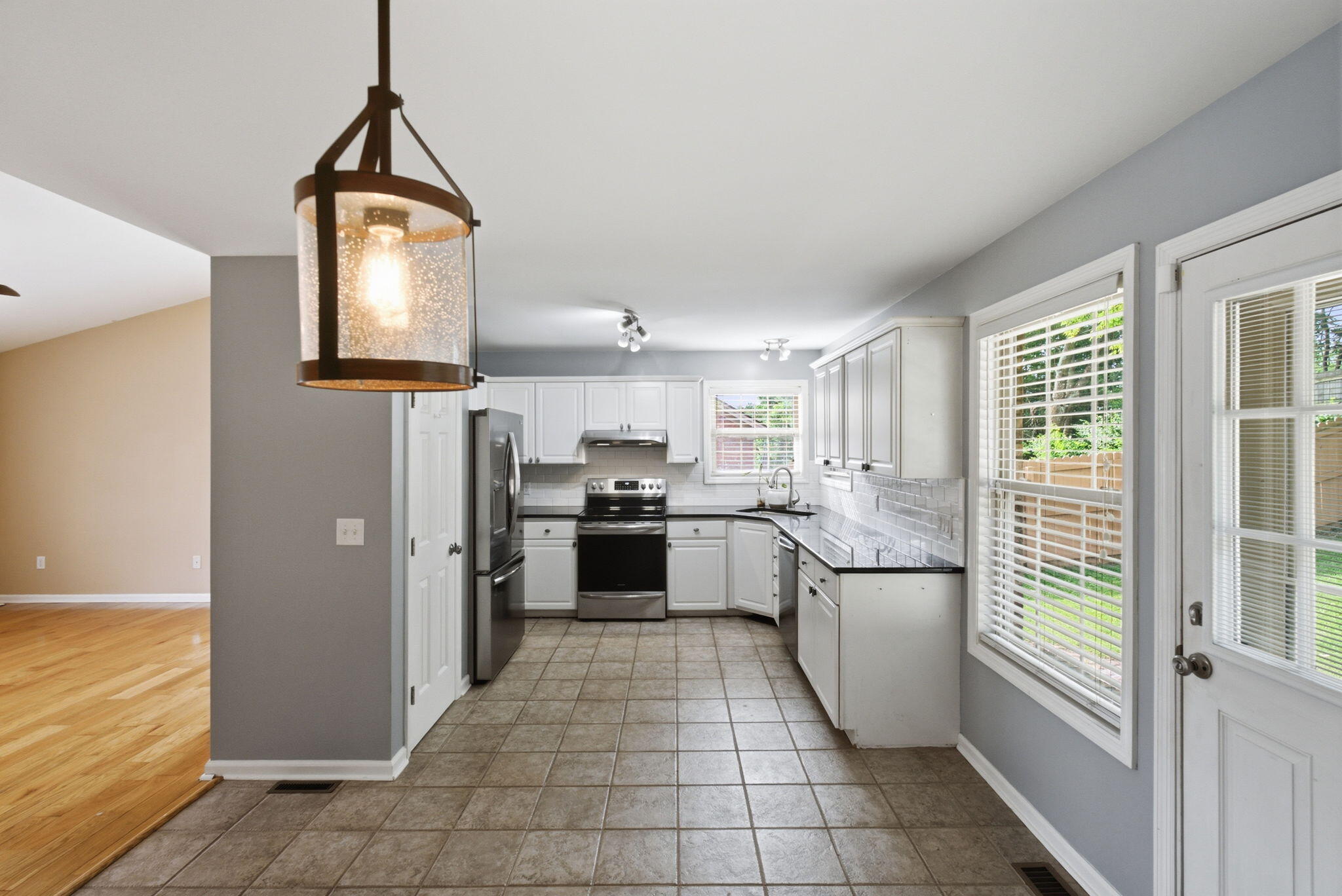 354 Reynolds Drive Property Photo 11