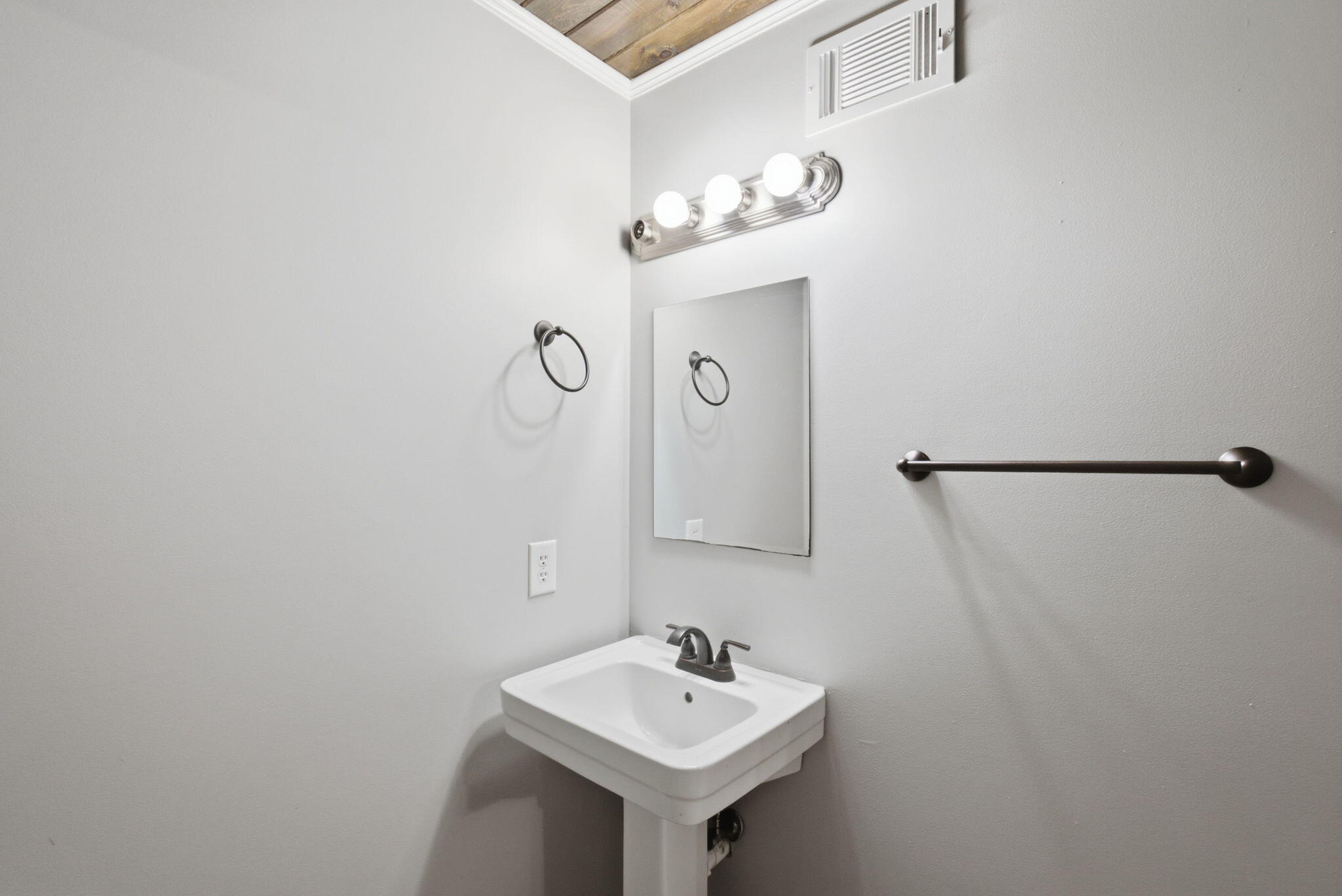 354 Reynolds Drive Property Photo 37