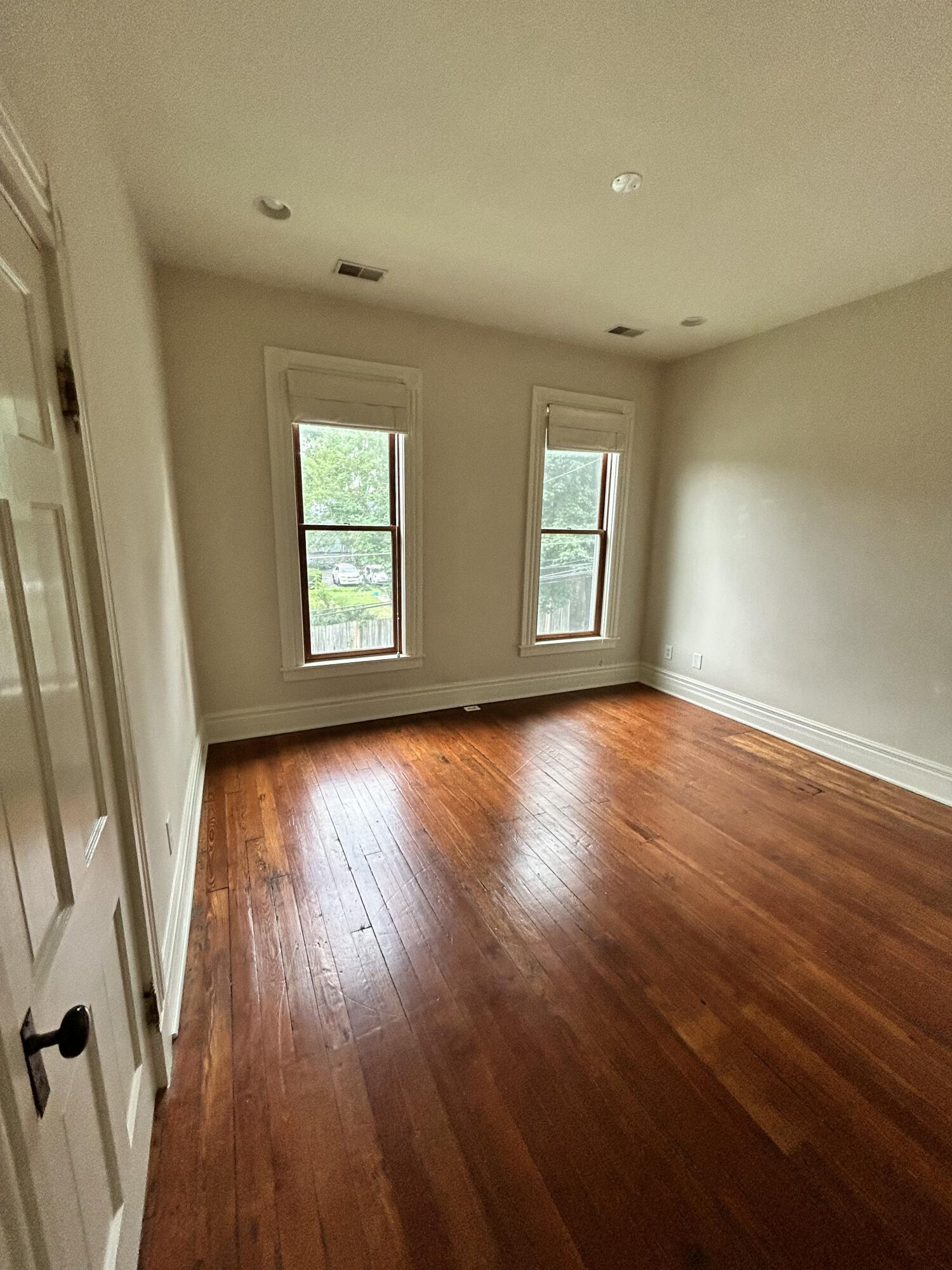 152 E Fourth Street Property Photo 13