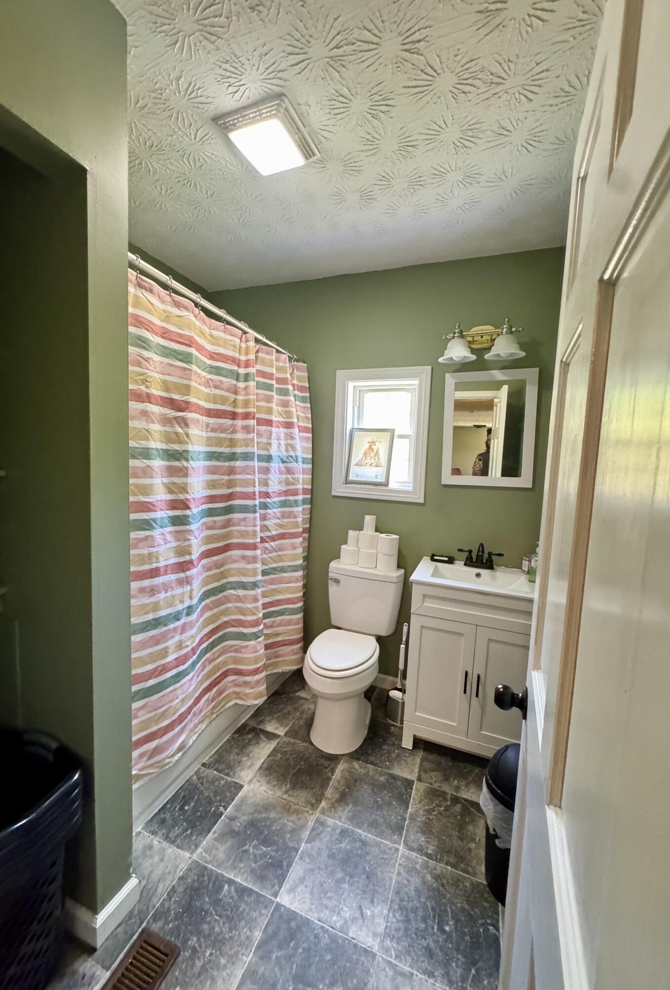 17 Sunny Brook Road Property Photo 20