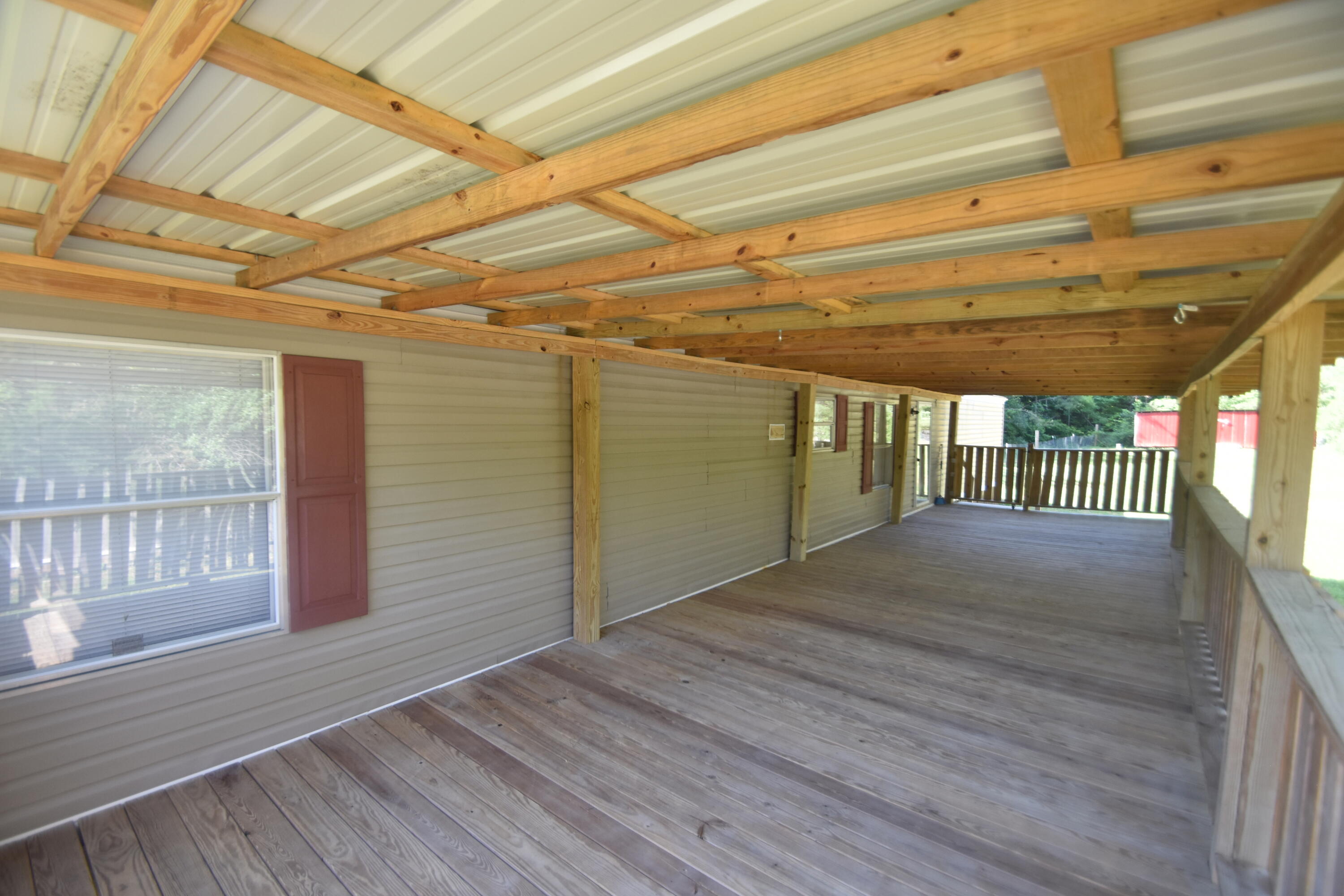 2796 N Highway 89 Property Photo 4