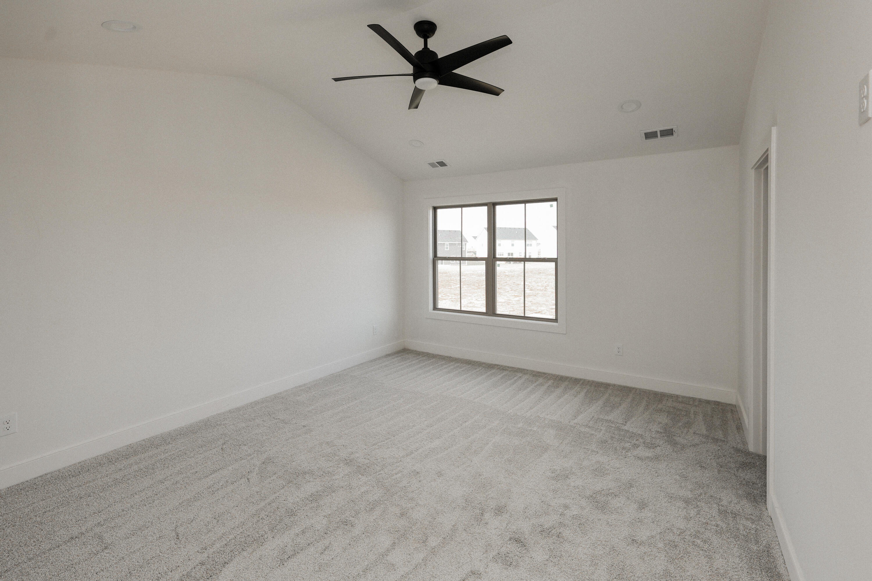 219 Krauss Drive Property Photo 9