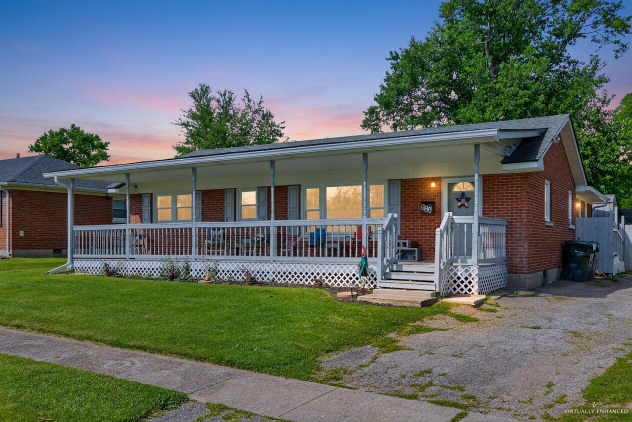 524 Glenbrook Street Property Photo 1