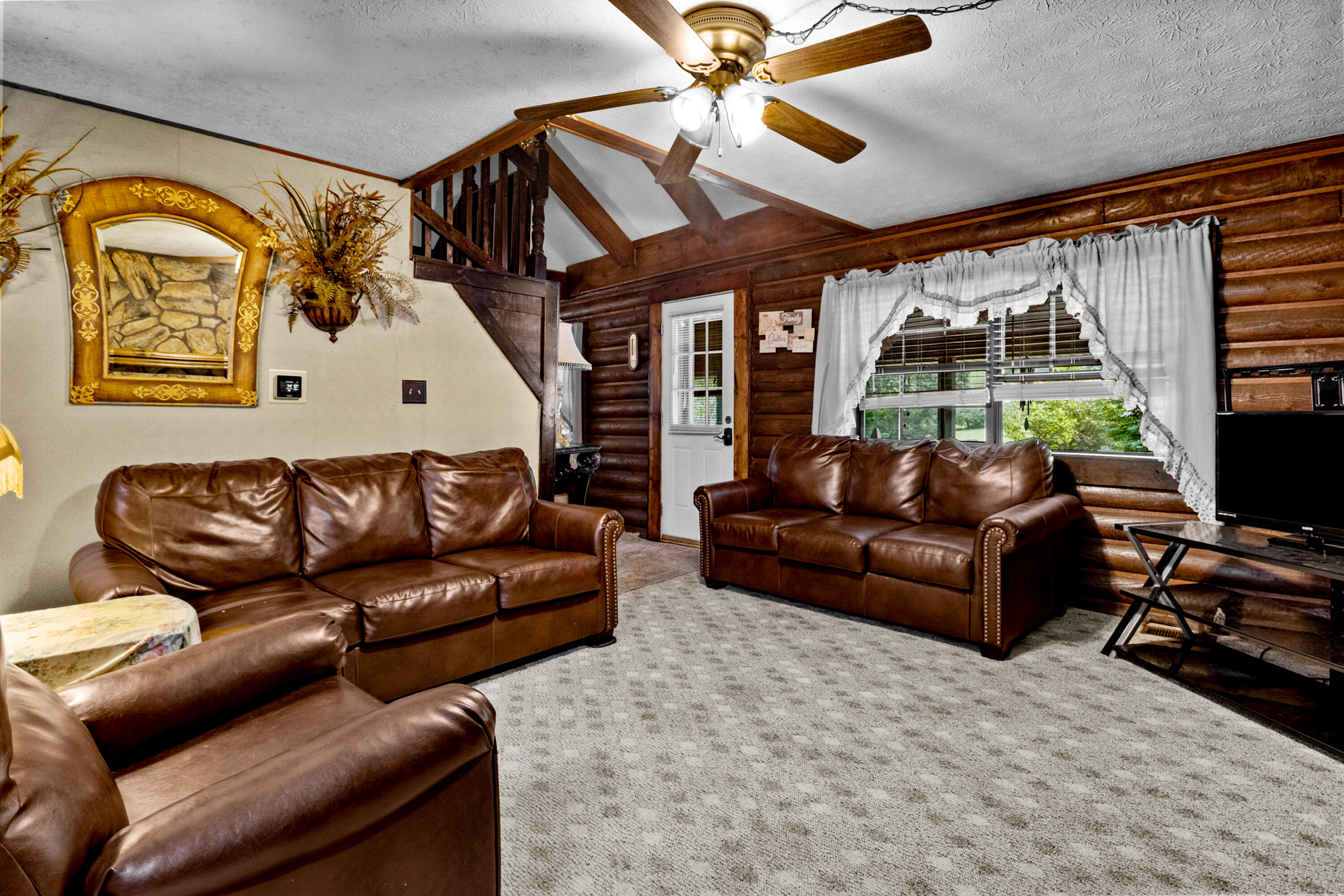 946 E Lakeshore Drive Property Photo 46