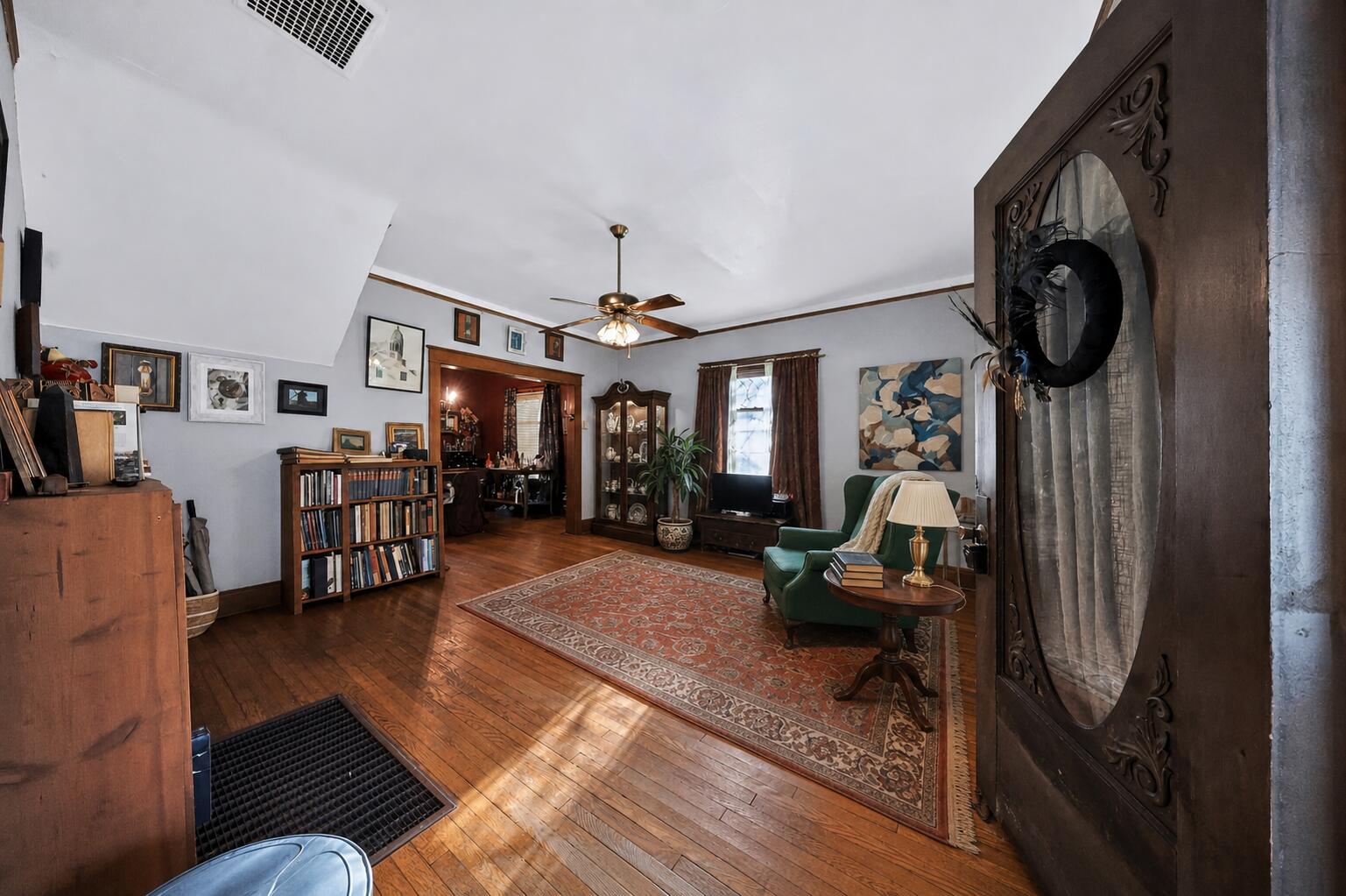 122 Adams Street Property Photo 3