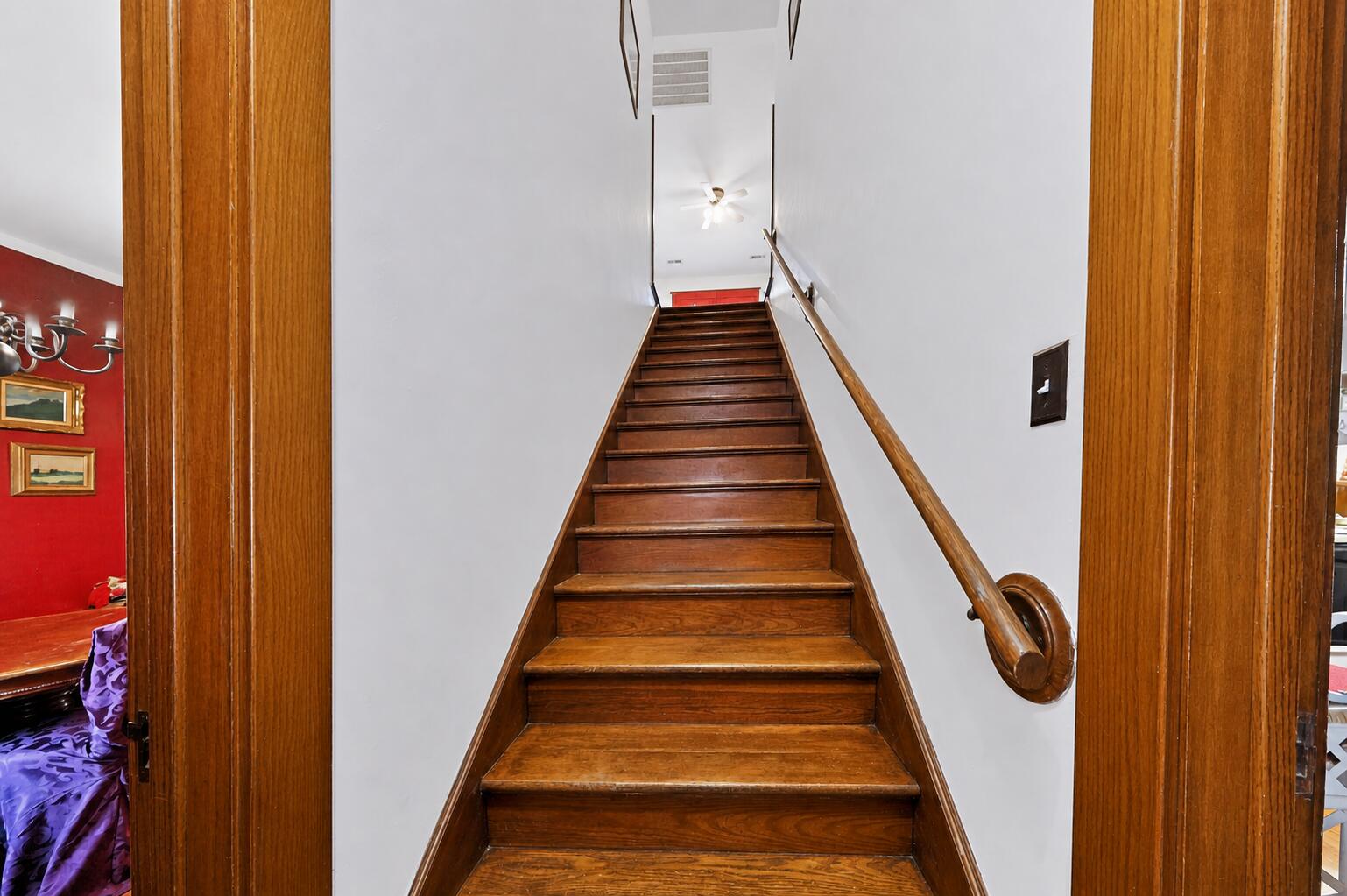 122 Adams Street Property Photo 7