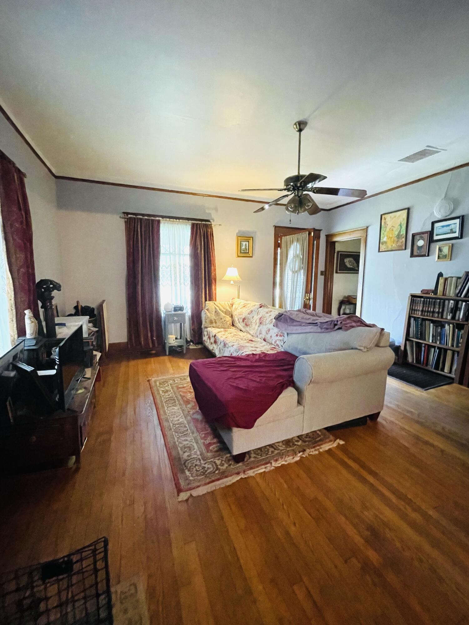 122 Adams Street Property Photo 13
