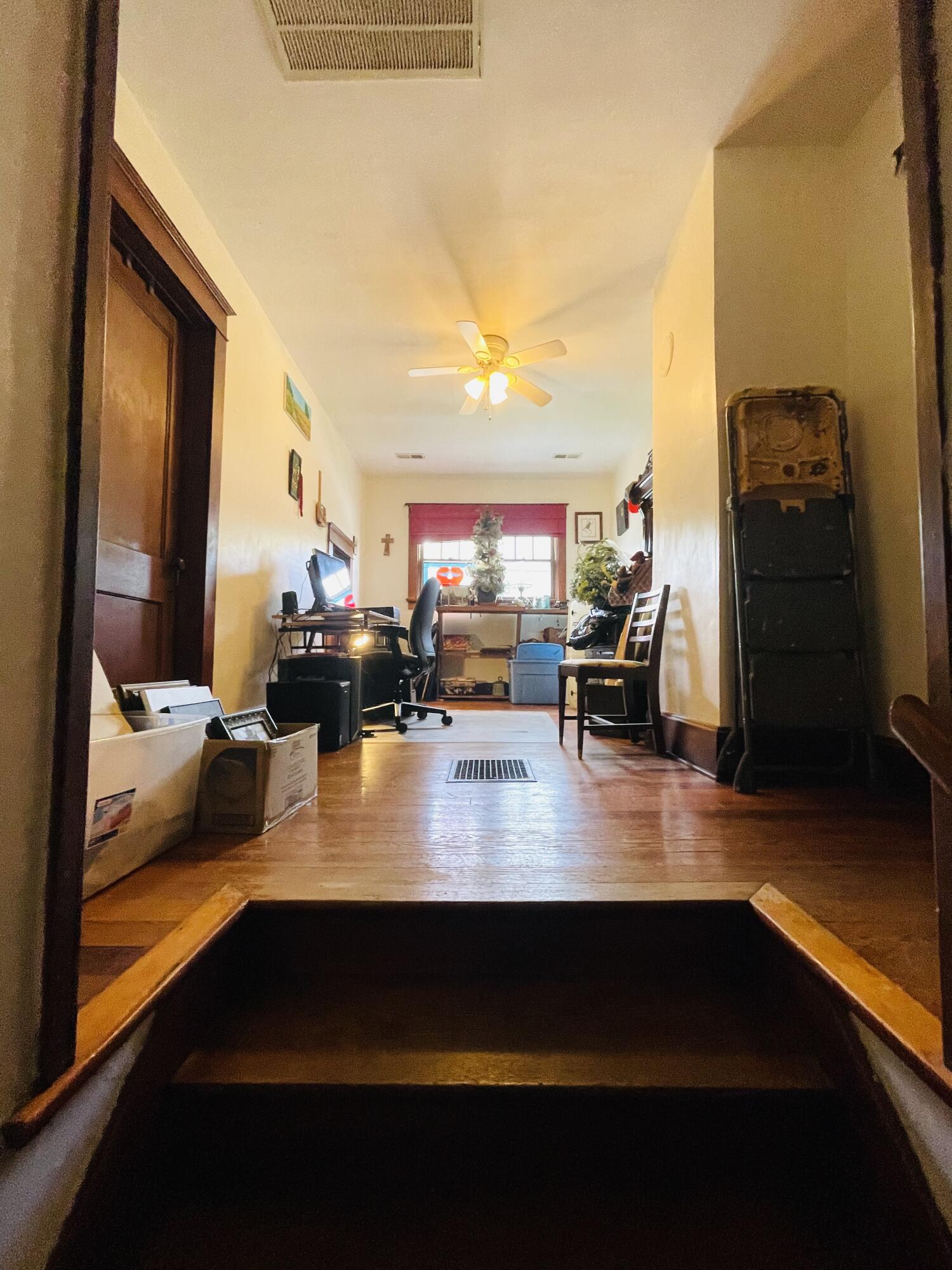 122 Adams Street Property Photo 27