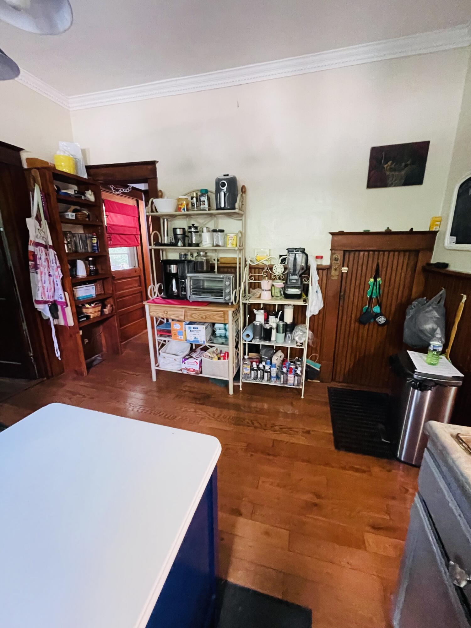 122 Adams Street Property Photo 30
