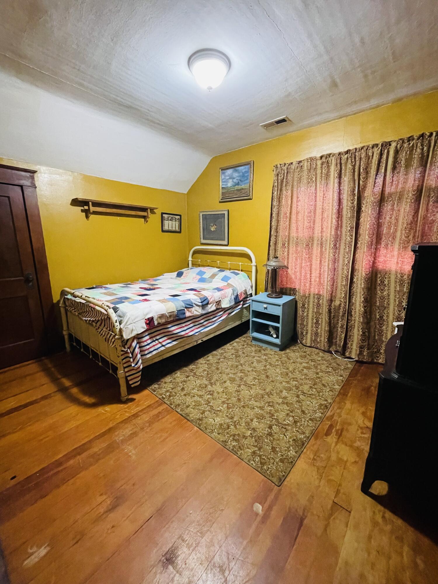 122 Adams Street Property Photo 41