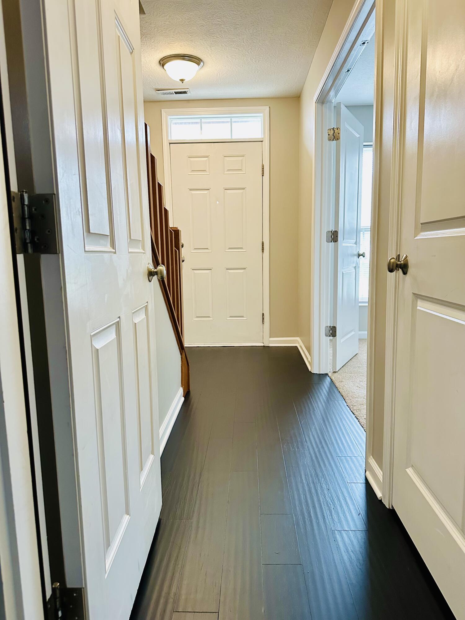 2616 Calgary Property Photo 4