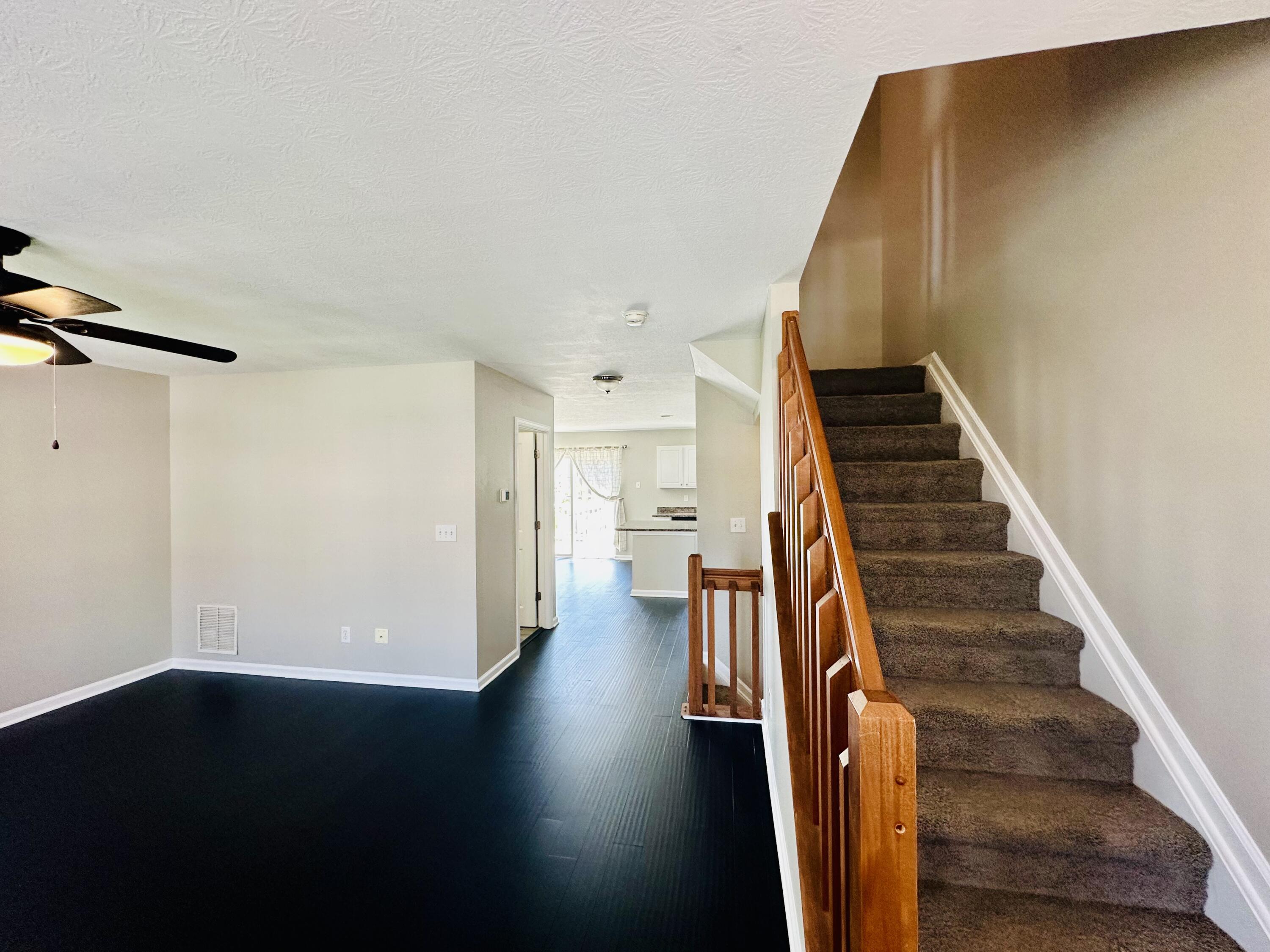 2616 Calgary Property Photo 8