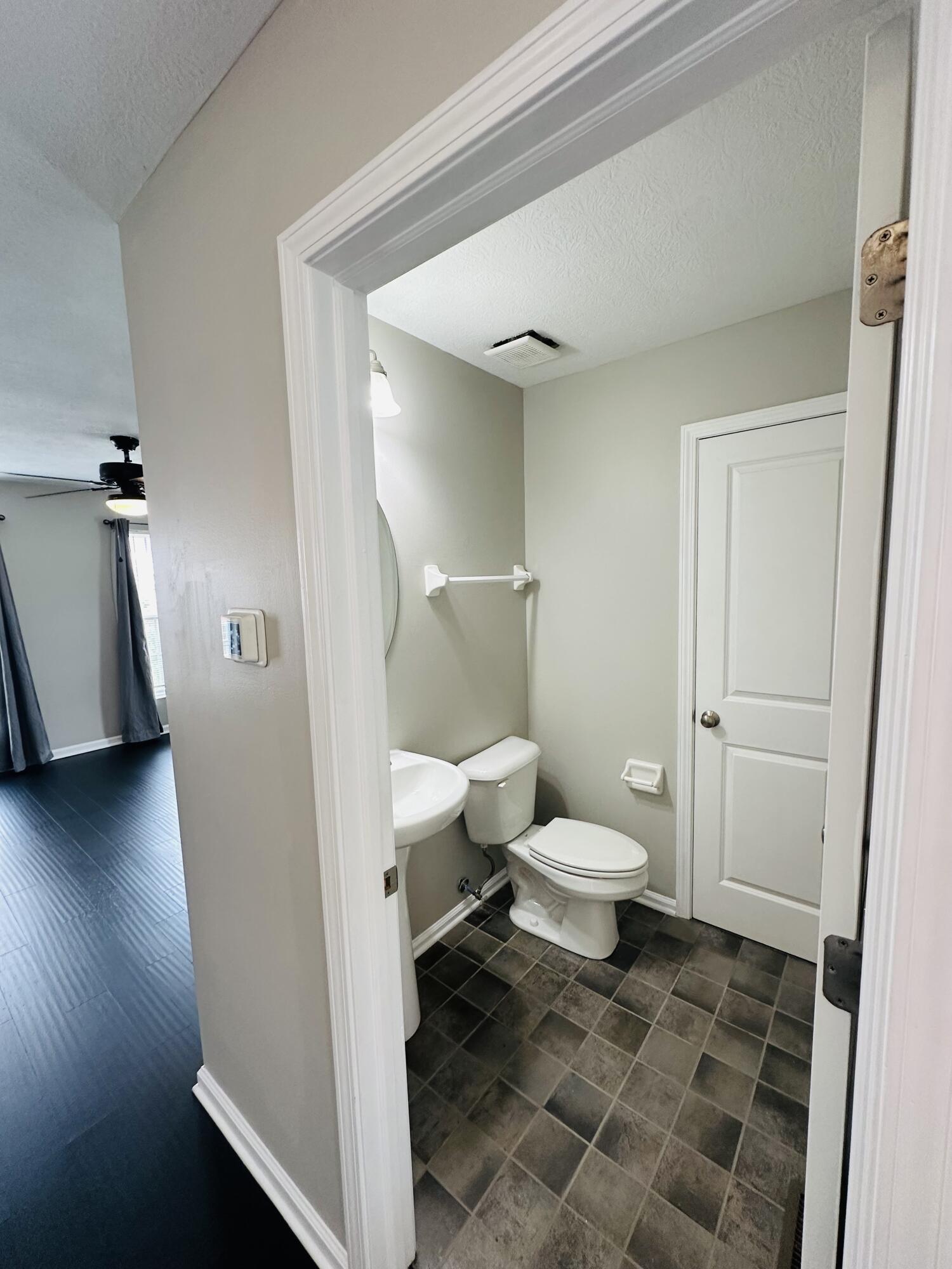 2616 Calgary Property Photo 14