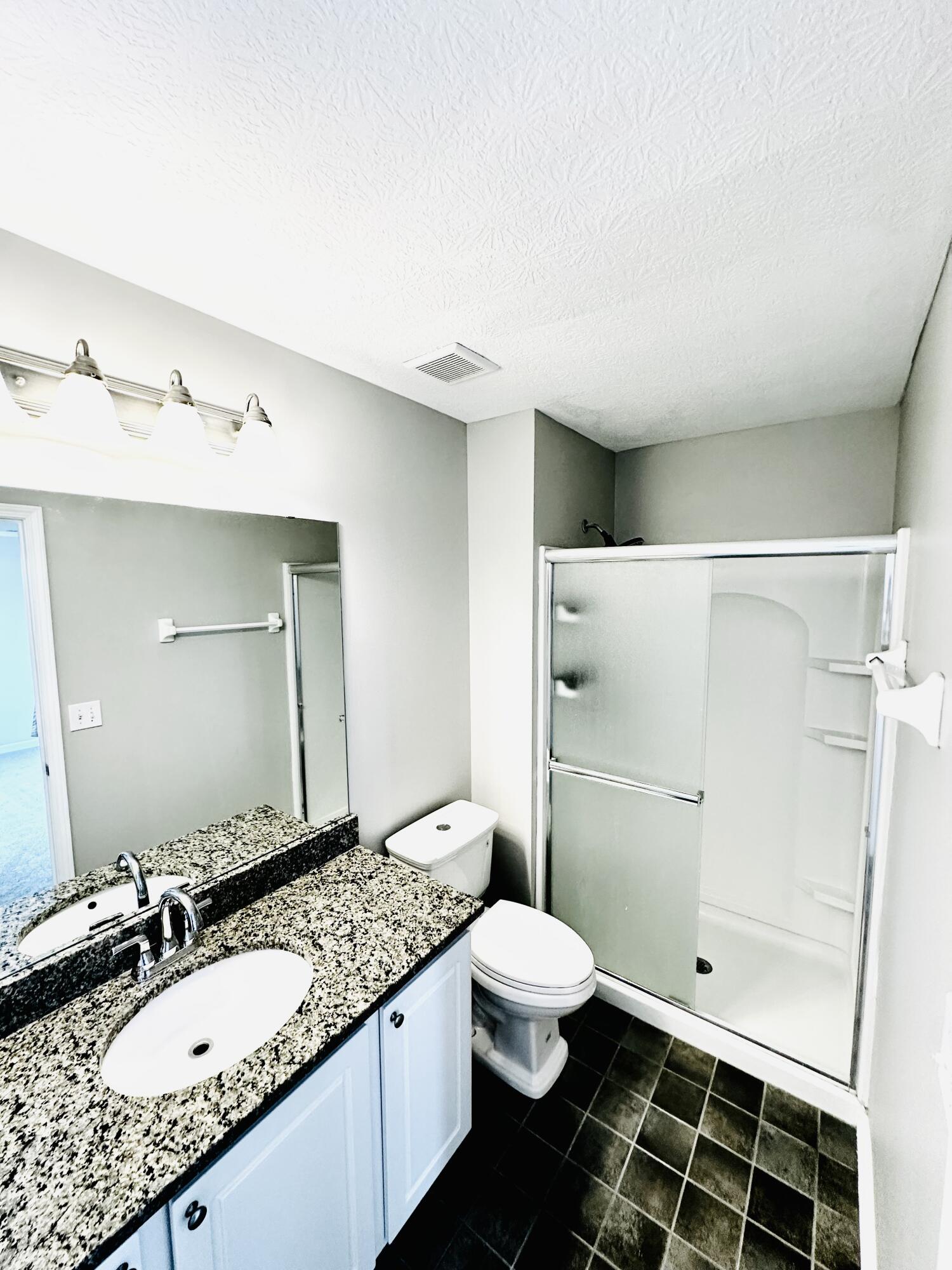 2616 Calgary Property Photo 21