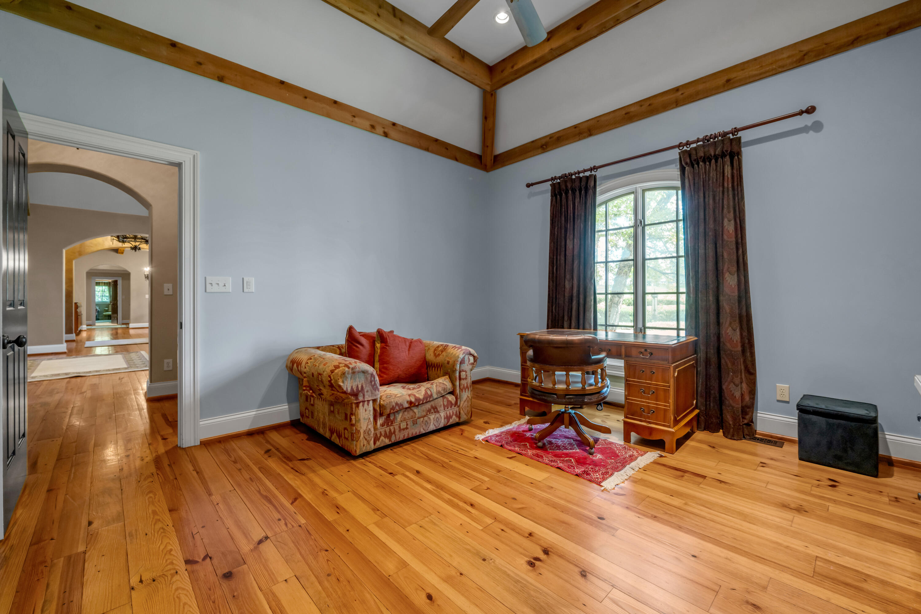 601 Delong Road Property Photo 14
